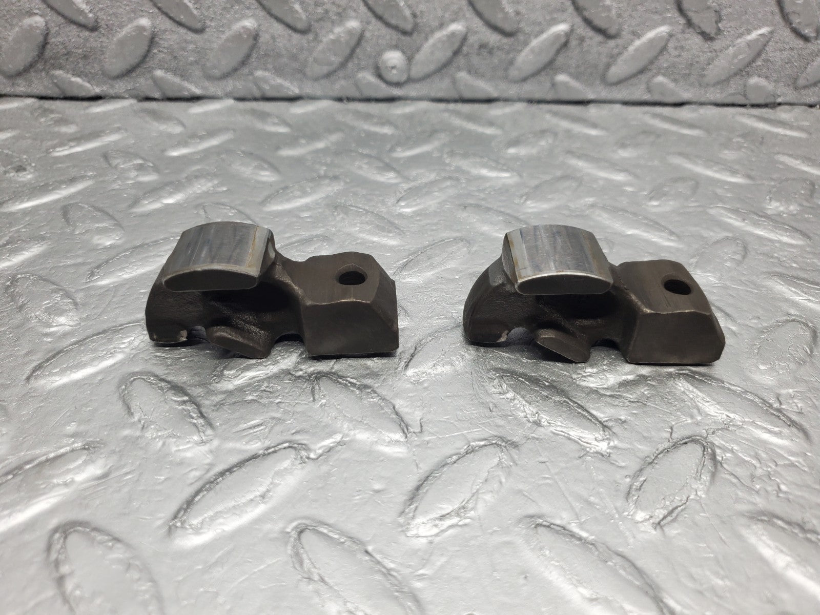 W126 Coupe rocker arm used OEM