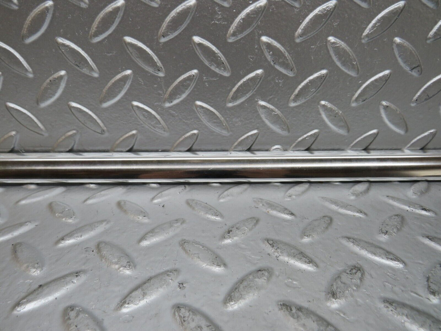 27117 Mercedes-Benz W123 280E Rear Right Door Card Chrome Trim
