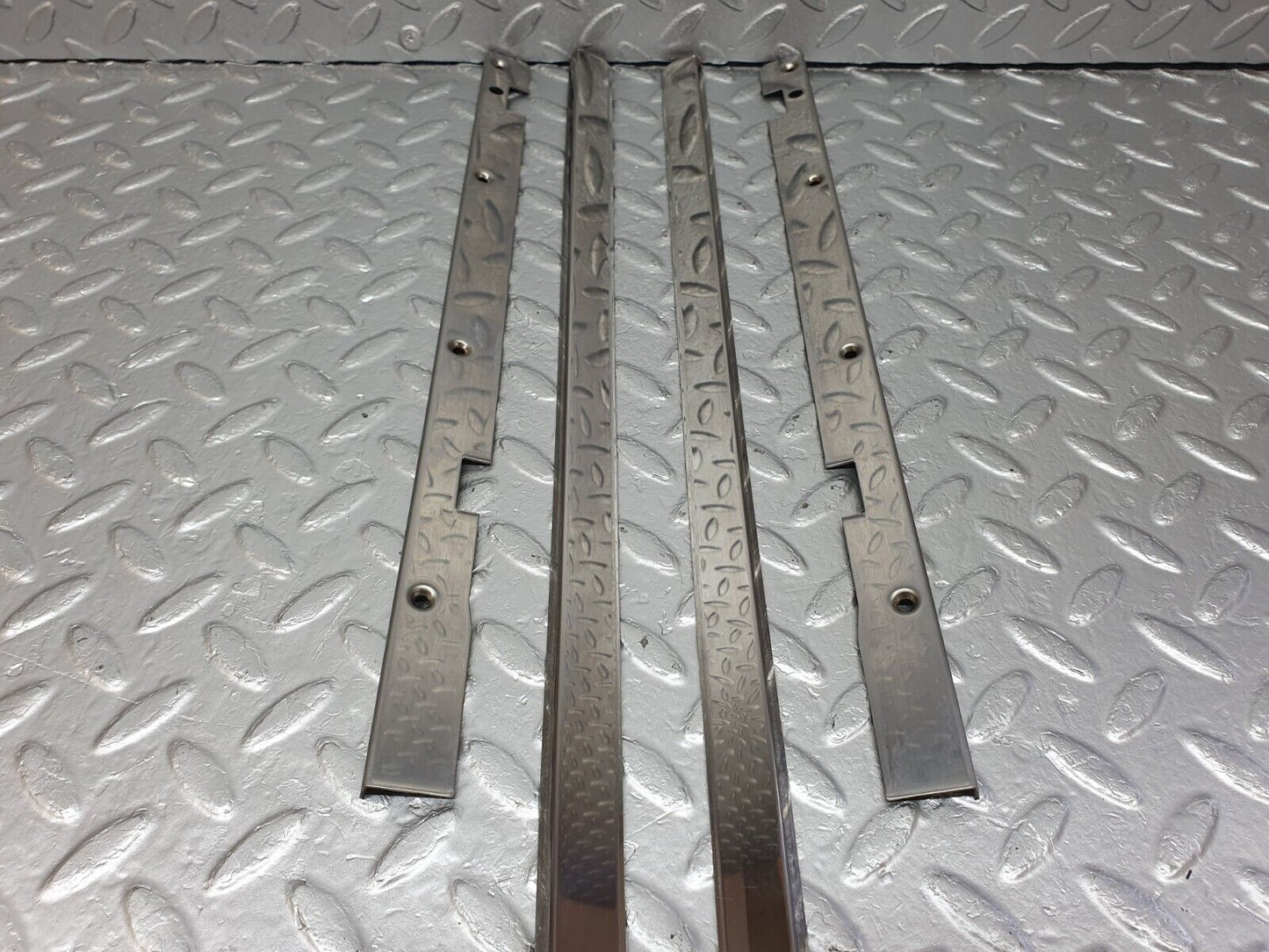 42913 Mercedes-Benz W201 190 2.0L Sunroof Chrome Trim Set