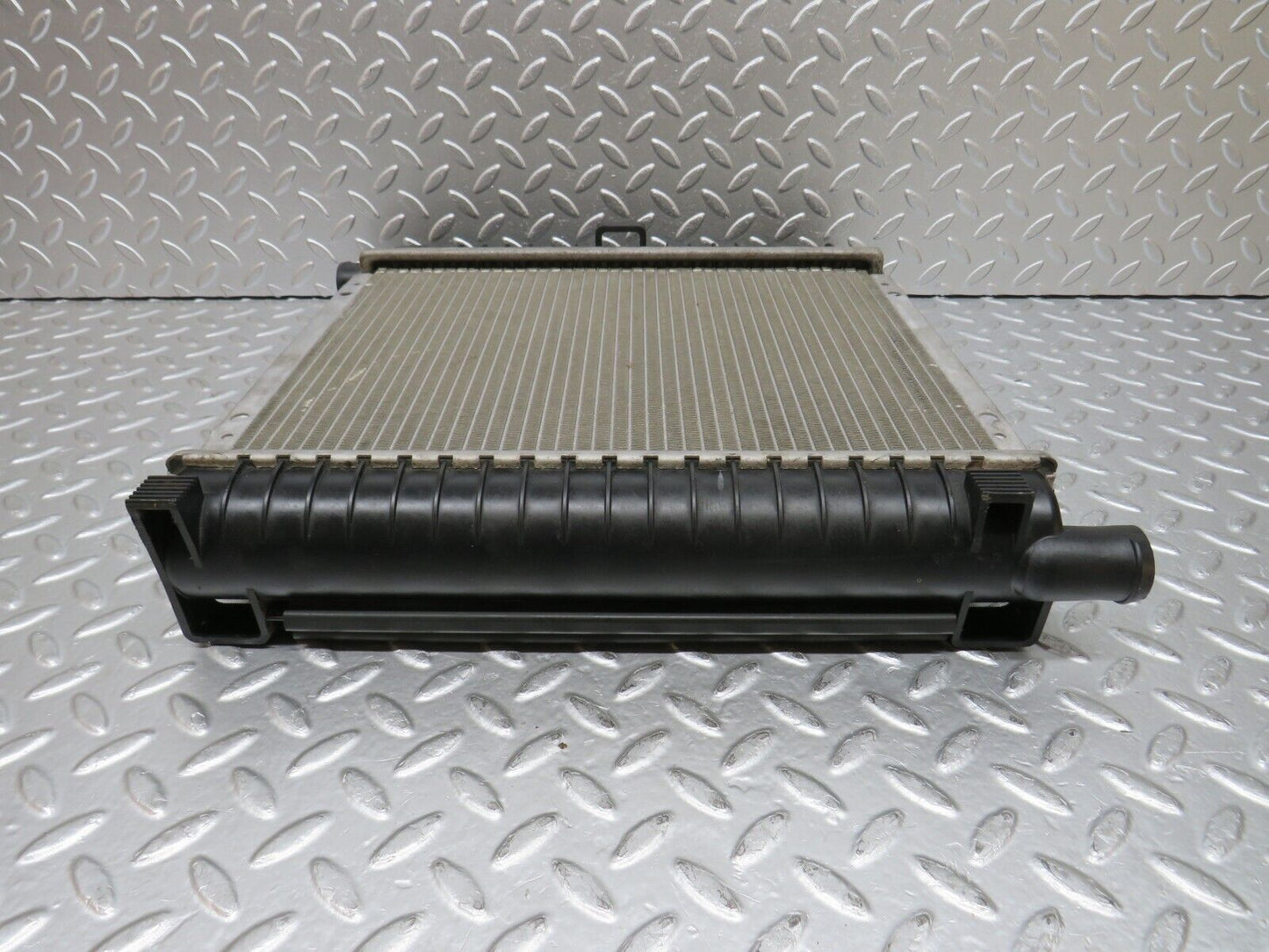 30894 Mercedes-Benz W201 190E 2.0L Engine Coolant Radiator RA 0170130