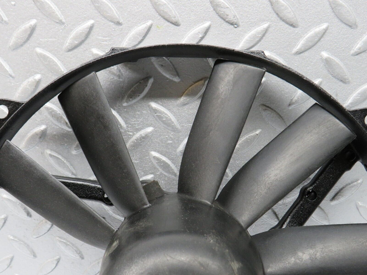 39577 Mercedes-Benz R129 320SL Coupe Radiator Cooling Fan AEG 881.055105 1295050455
