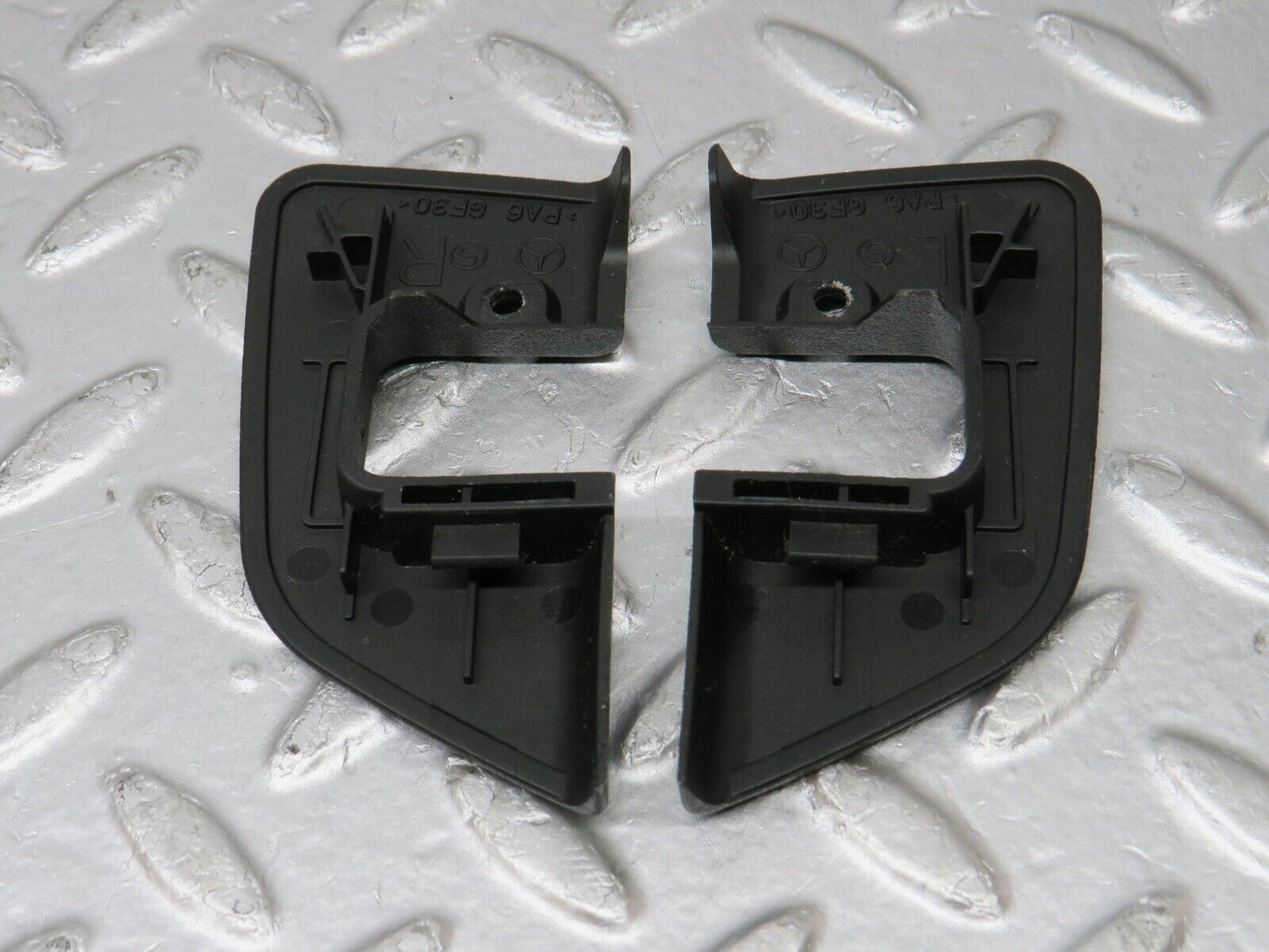 33452 Mercedes-Benz W202 C180 Interior Door Latch Trim Pair