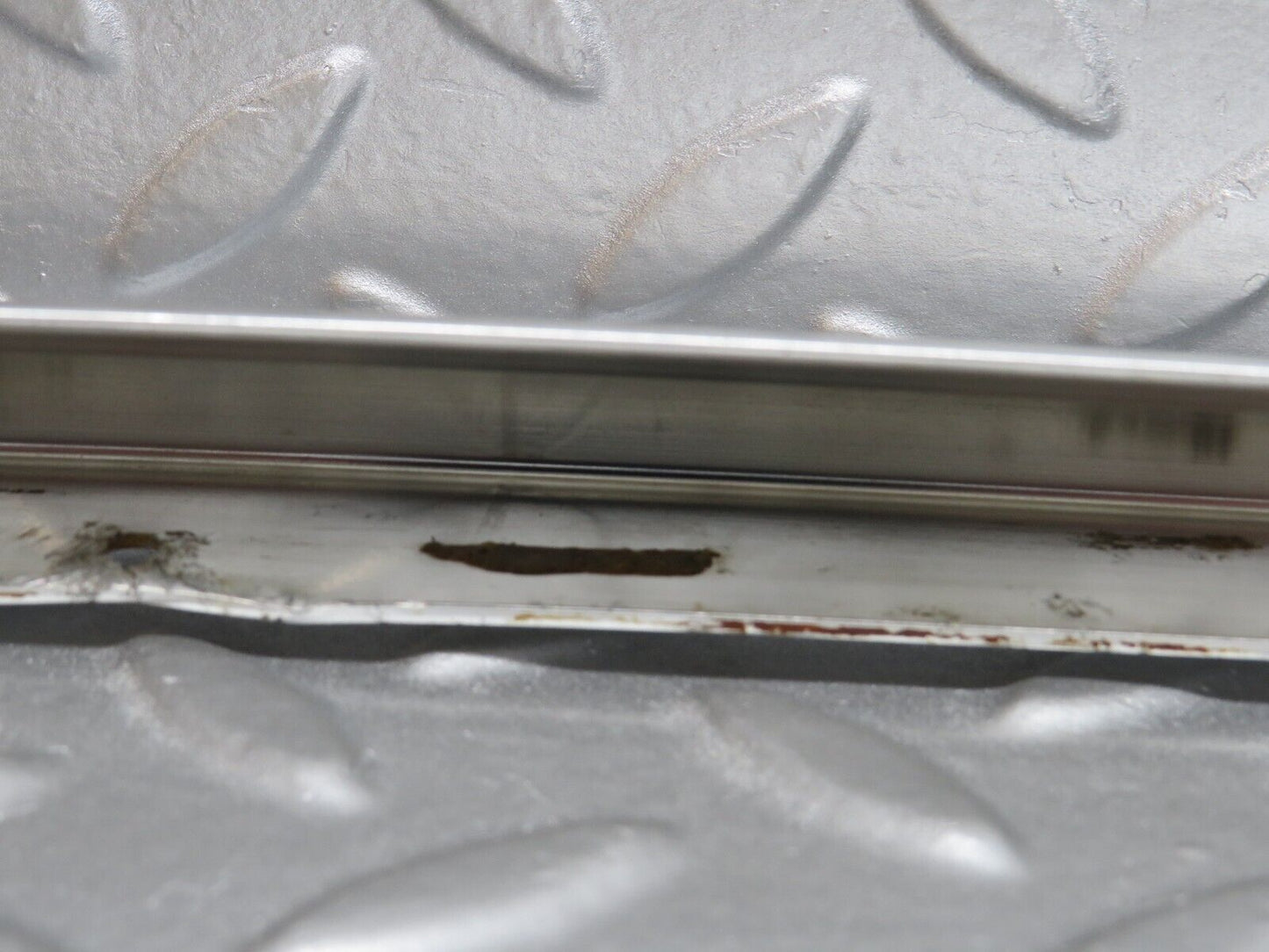 40200 Mercedes-Benz R107 Coupe Hardtop Under Windshield Chrome Trim