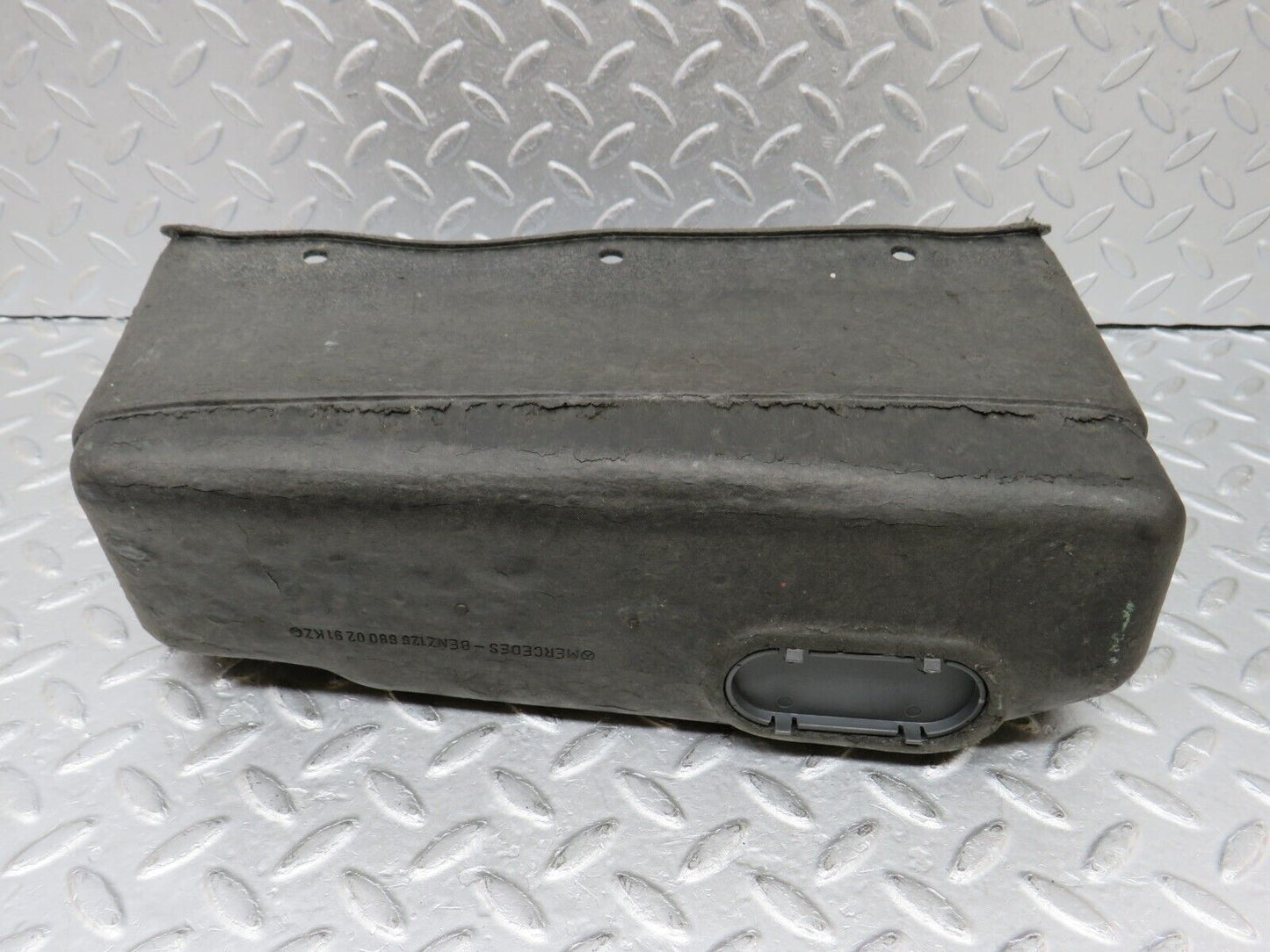 36172 Mercedes-Benz W126 420SE Glove Box 1266800291 1266930233