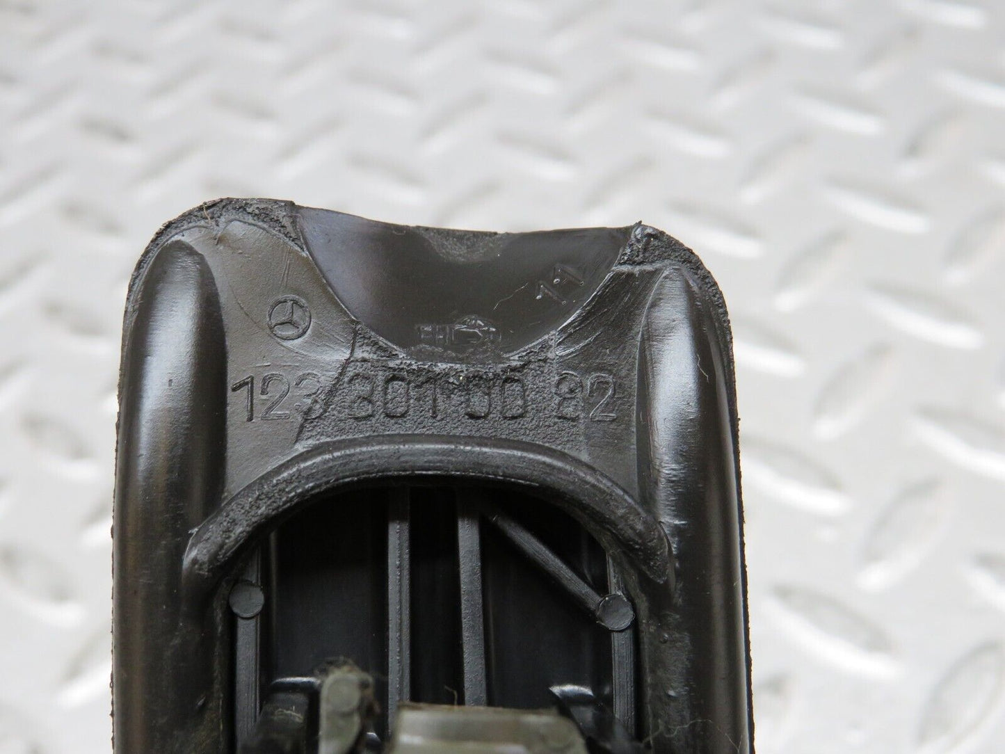 28581 Mercedes-Benz W123 230E Accelerator Pedal With Rubber 1238010082