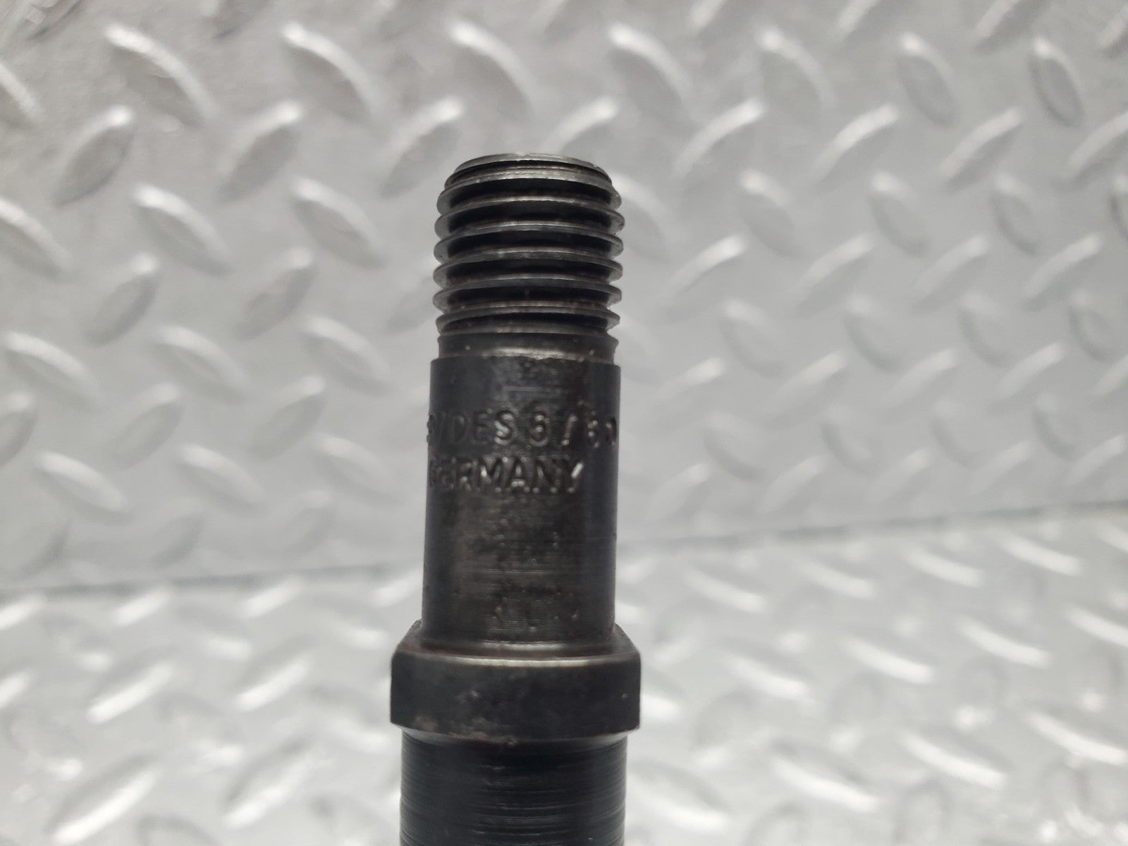 W112 fuel injector used OEM