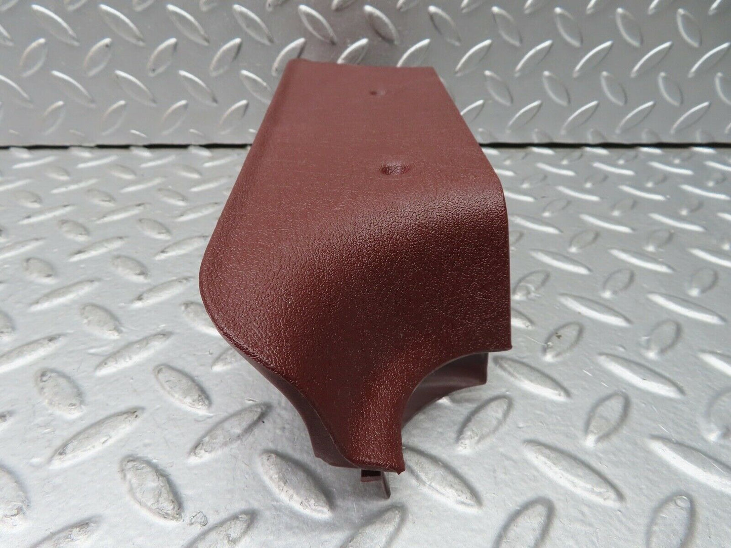 21493 Mercedes-Benz W126 300SE B Pillar Bottom Cover Right 1266920222