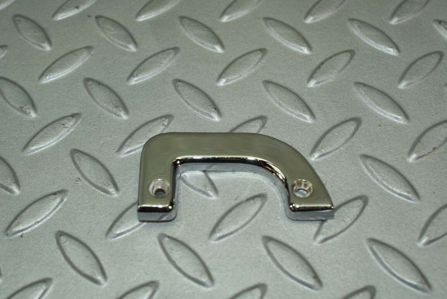 3189 Mercedes-Benz W115 220D Right Interior Chrome Door Latch Trim