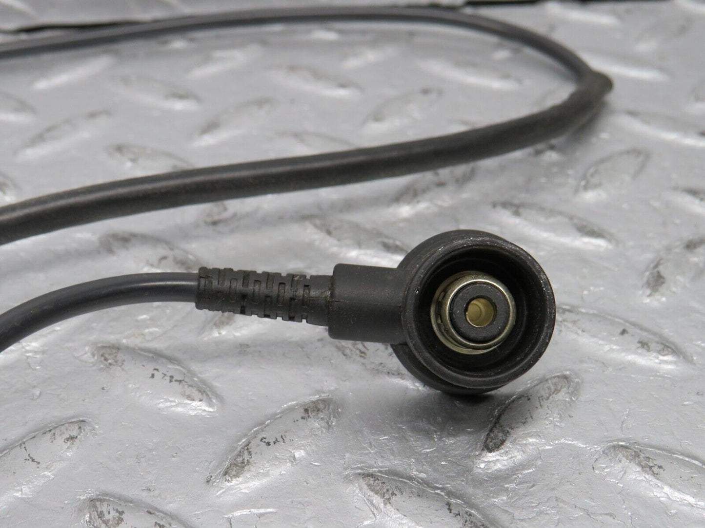 38660 Mercedes-Benz R129 280SL Coupe Crankshaft Position Sensor 0155452828 003153012