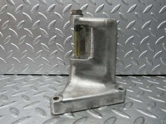 23289 Mercedes-Benz W116 350SE Alternator Generator Bracket 1161551135