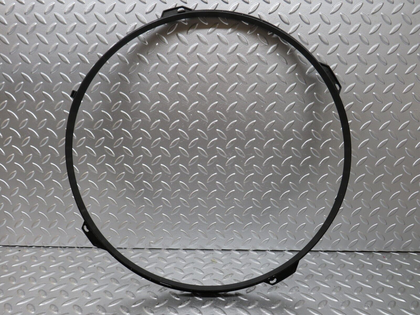 25002 Mercedes-Benz W140 S320 Radiator Fan Shroud Cover Ring 1405050555