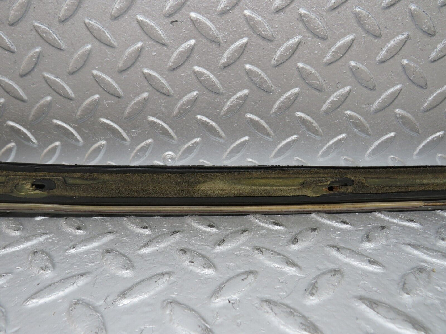 36057 Mercedes-Benz W126 420SE A Pillar Exterior Trim Right Side 1266981698