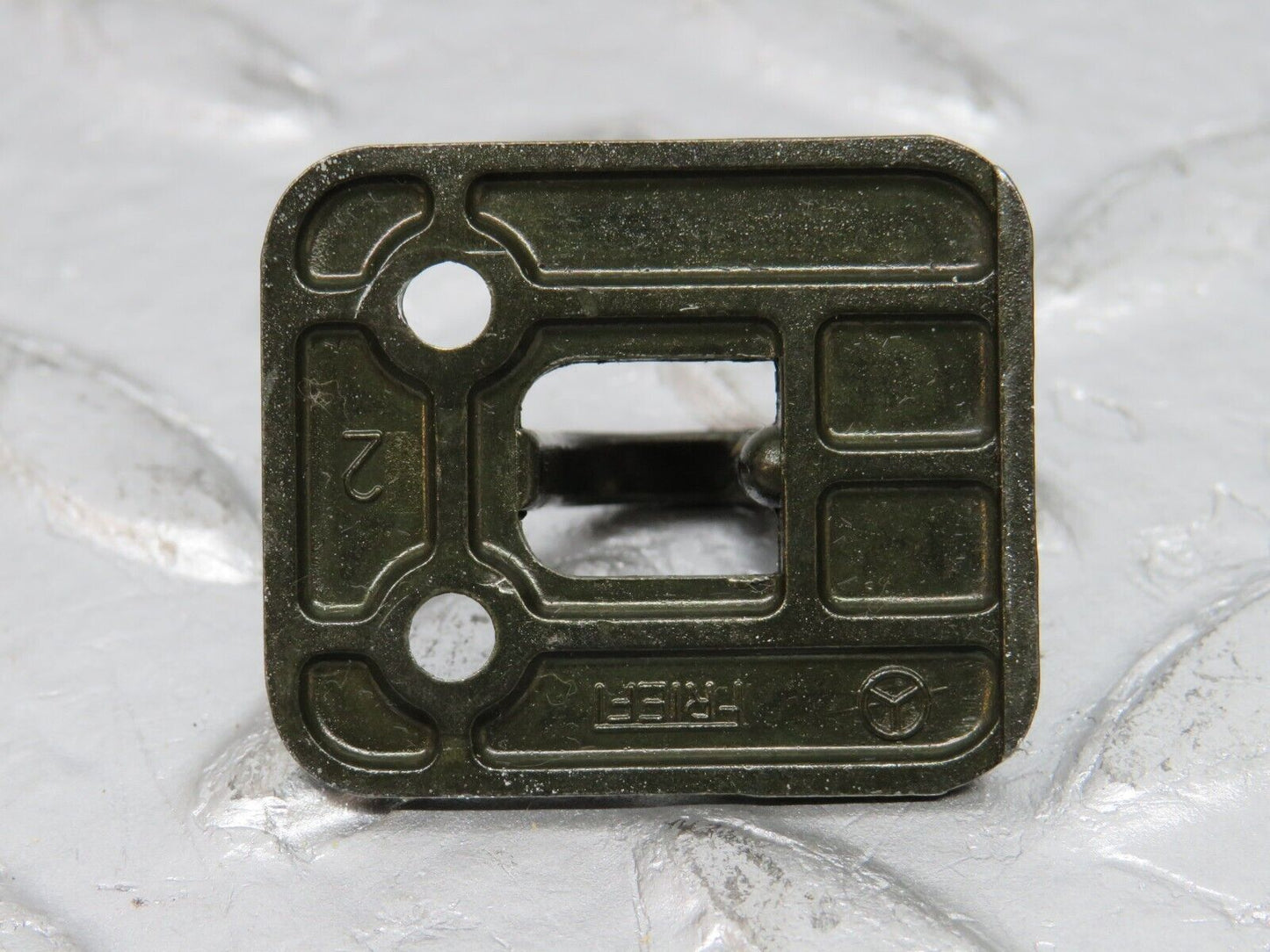 32576 Mercedes-Benz S124 300TE Wagon Glove Box Door Lock Latch