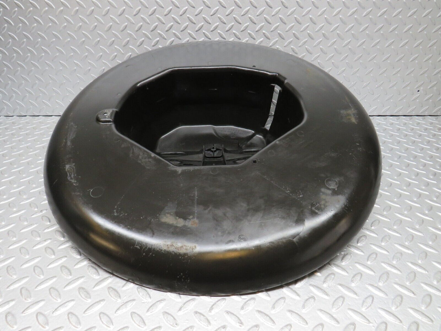 39361 Mercedes-Benz R129 320SL Coupe Spare Wheel Cover 1298900309