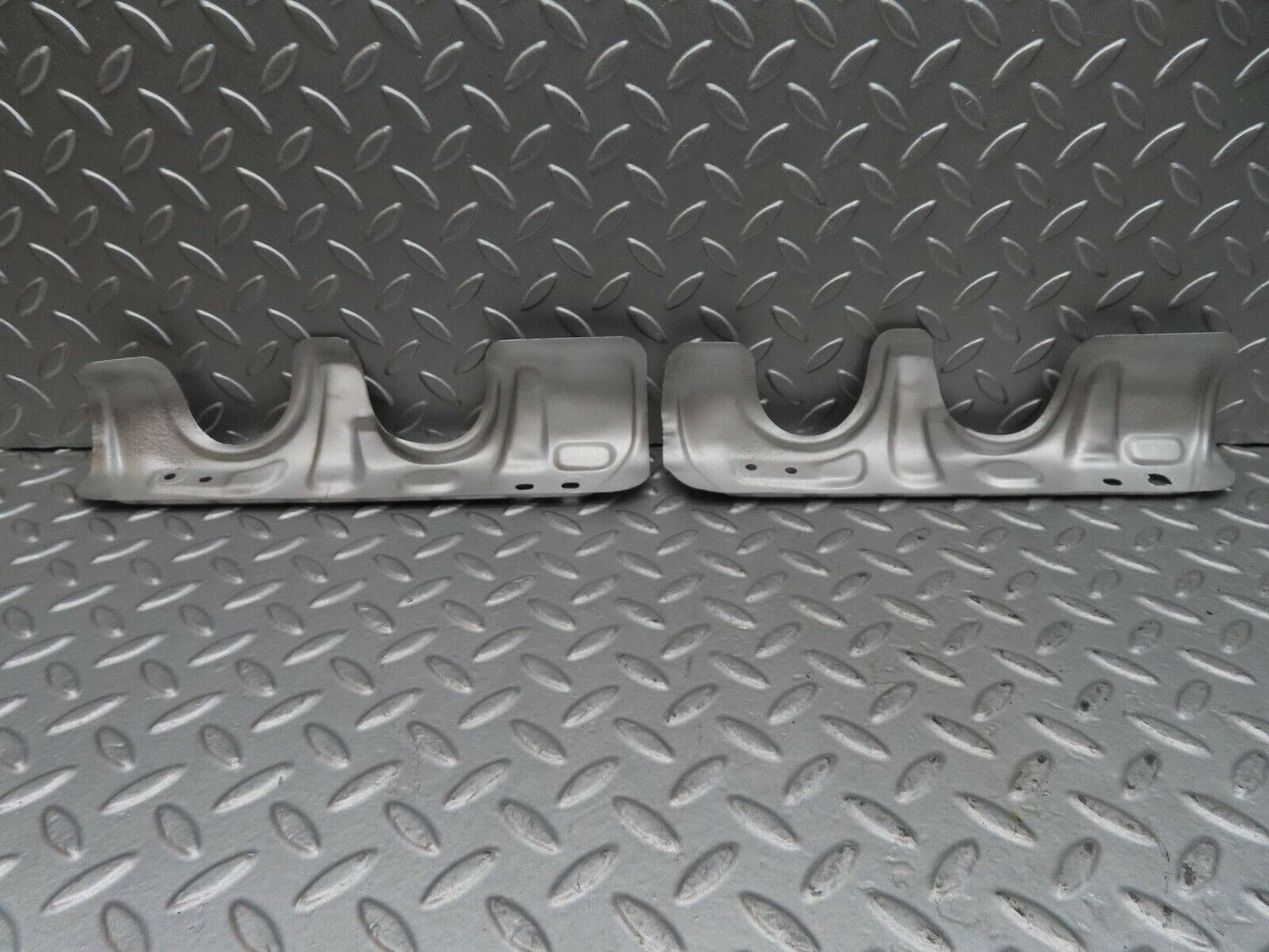 14418 Mercedes-Benz W116 350SE Exhaust Manifold Heat Shield Left Right