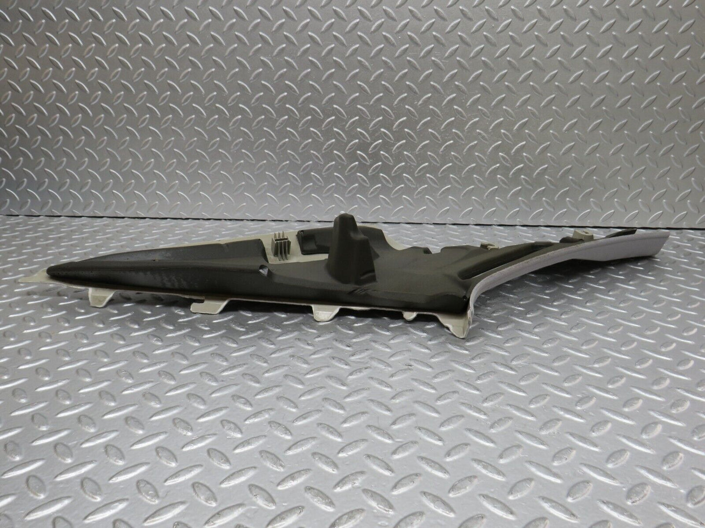 34796 Mercedes-Benz W210 320E C Pillar Cover Panel Right Side Grey 2106907240
