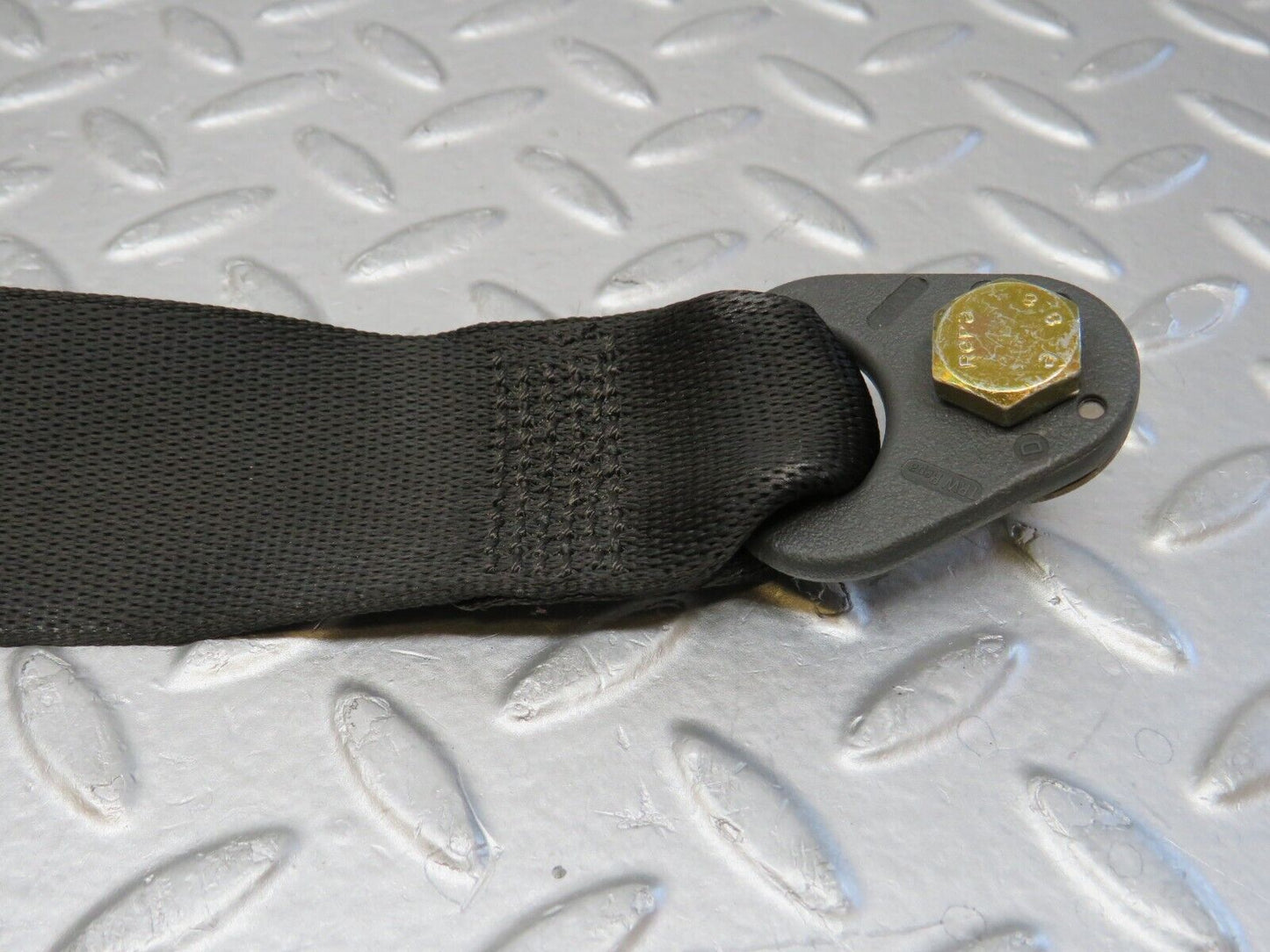 35084 Mercedes-Benz W210 320E Front Left Seat Belt 2108606585 1248600088