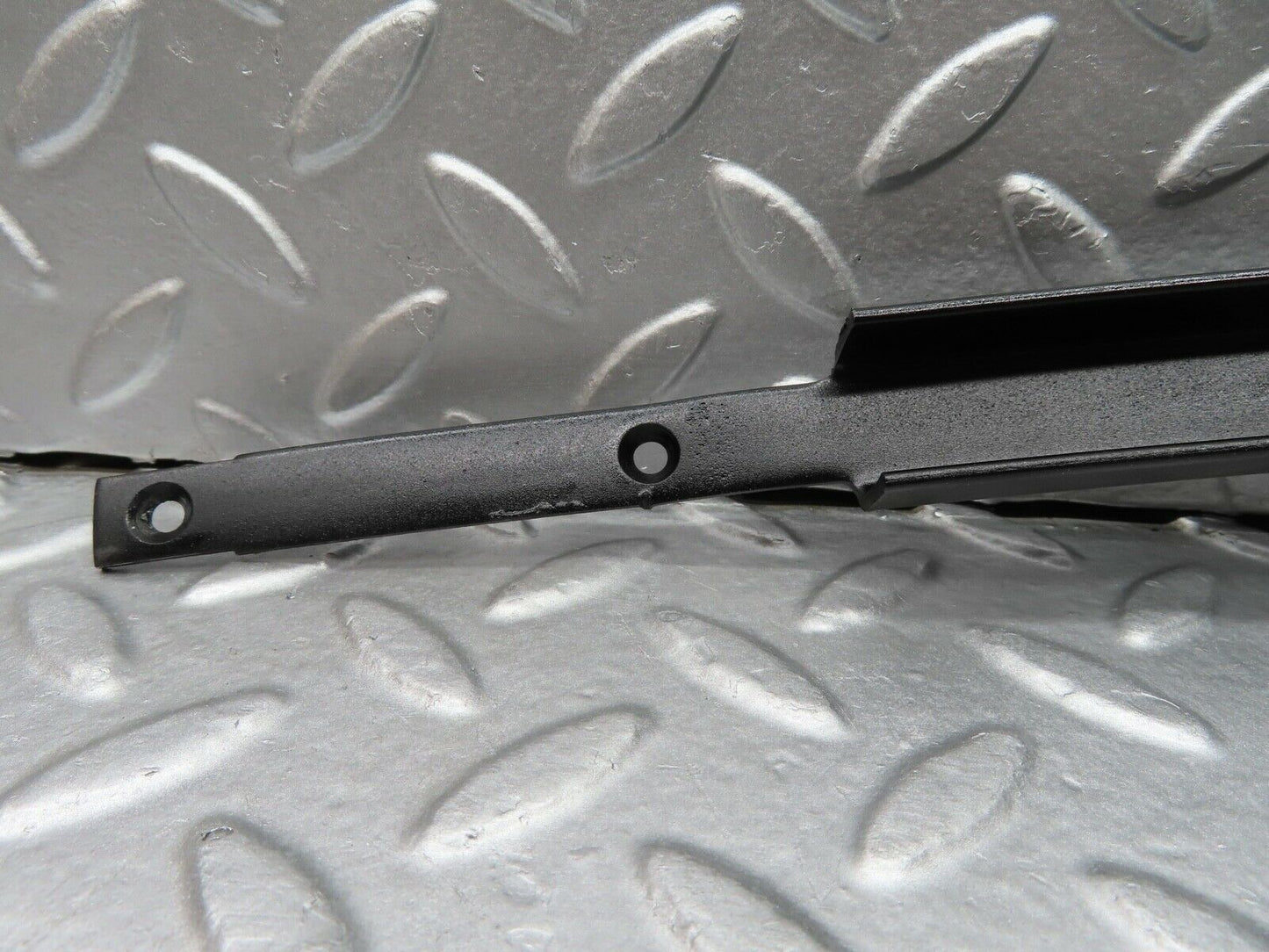 20612 Mercedes-Benz R107 450SL Right Door Window Channel Front