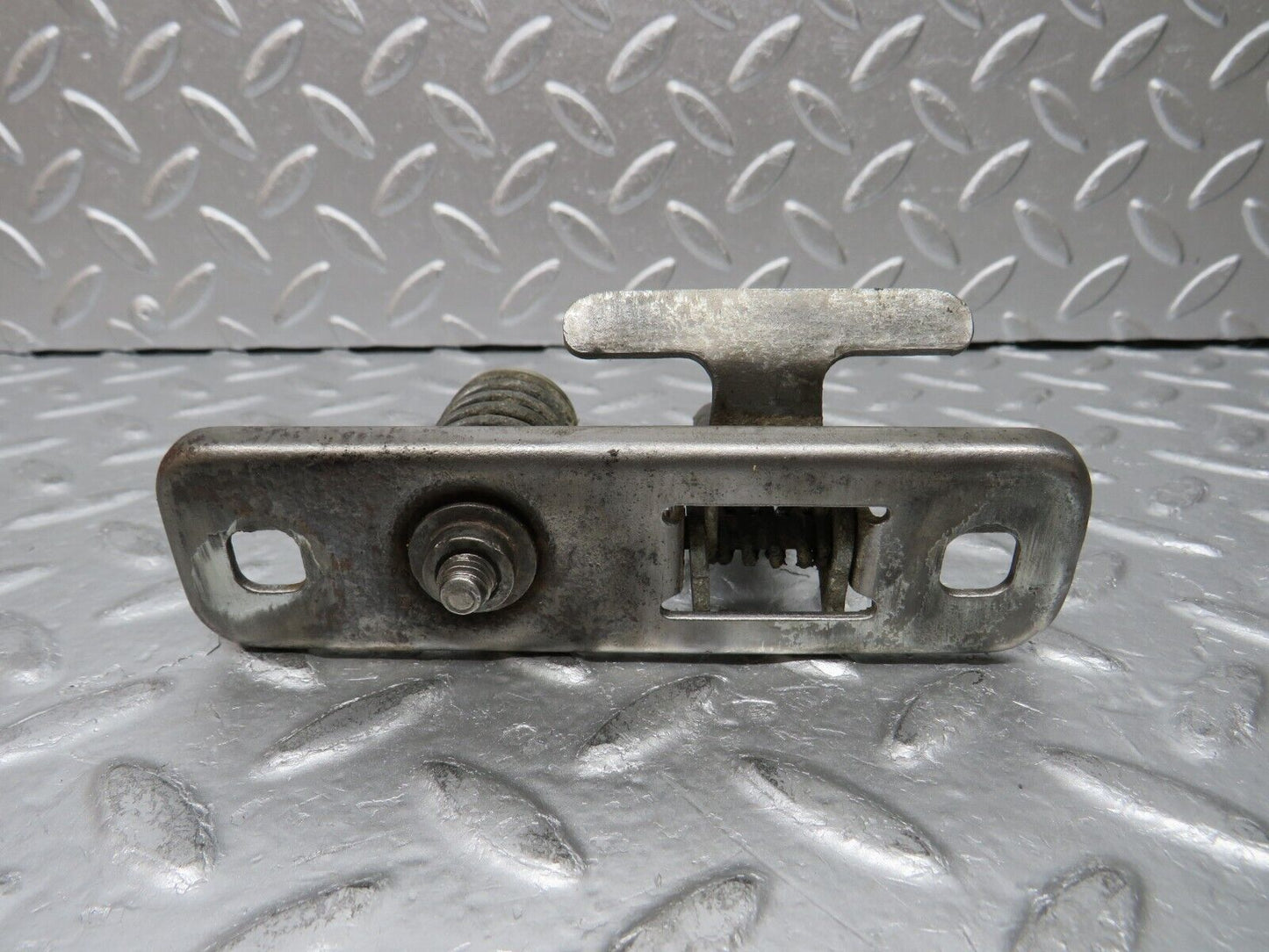 29986 Porsche 924 Bonnet Lock Latch 477823507