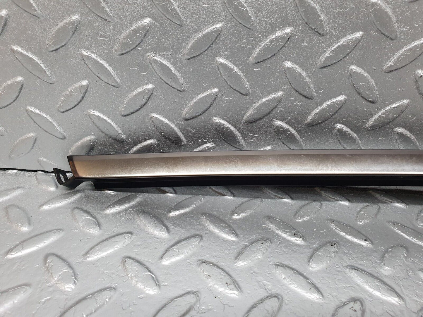 41963 Mercedes-Benz W202 C200 Rear Right Door Window Channel