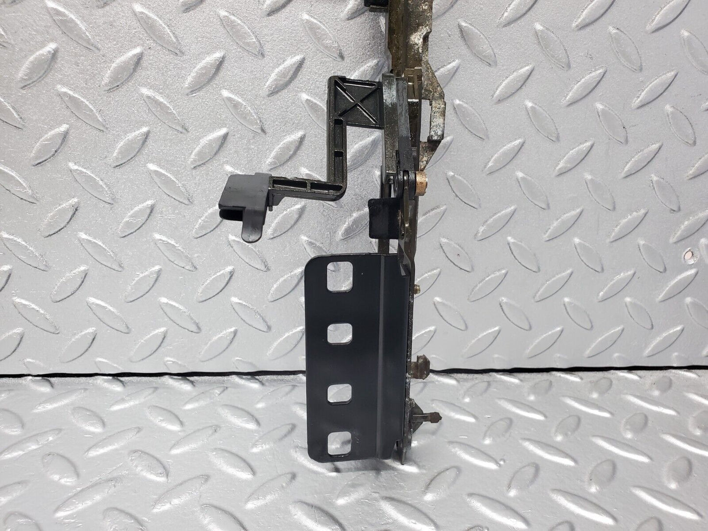 45989 Mercedes-Benz W126 420SE Power Sunroof Mechanism