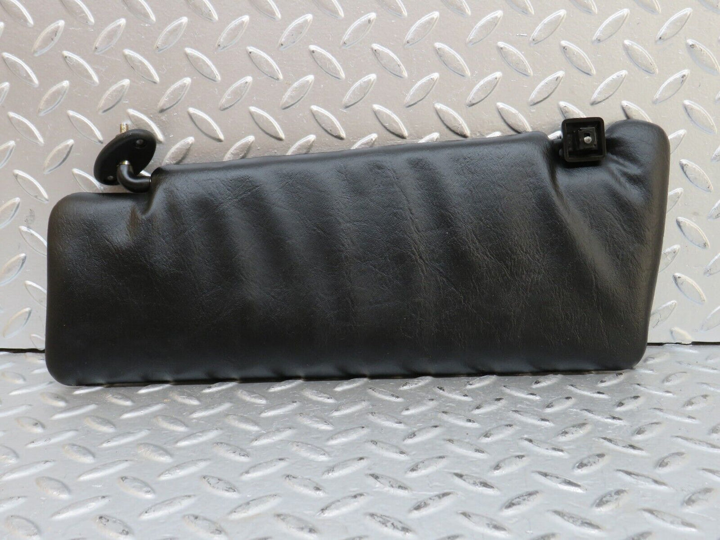 28220 Mercedes-Benz S123 240D Wagon Sun Visor Right Side Black