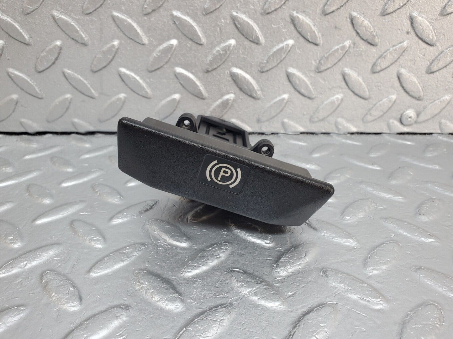 44670 Mercedes-Benz W124 220E Parking Brake Release Handle 1244270320 1244270712