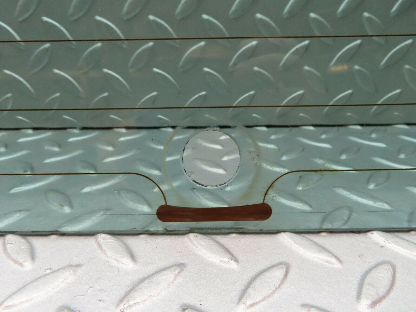 4064 Mercedes-Benz S123 200T Wagon Rear Windscreen Glass