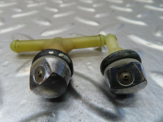 15790 Mercedes-Benz R107 450SL Windscreen Washer Nozzle