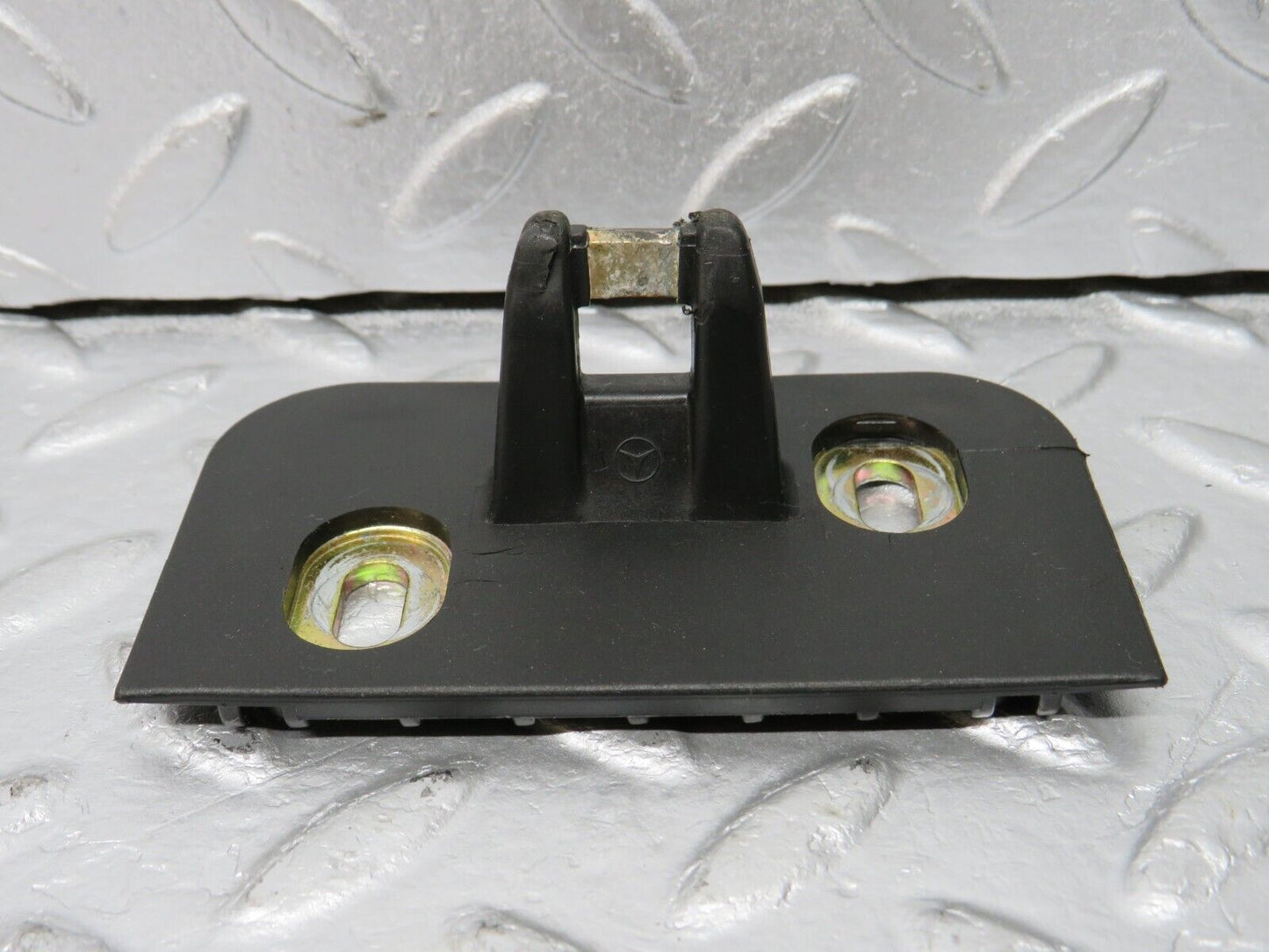 39599 Mercedes-Benz R129 320SL Coupe Trunk Lock Latch