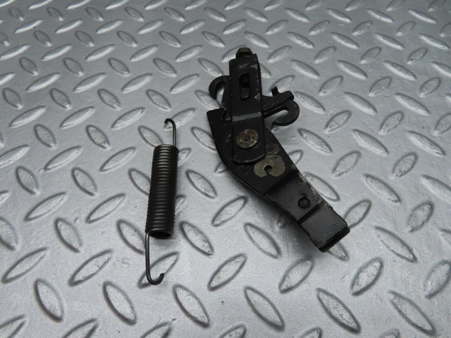 12009 Mercedes-Benz R129 300SL Coupe Handbrake Adjusting Handbrake Regulator