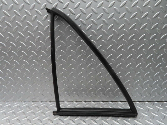 14490 Mercedes-Benz W116 350SE Rear Left Quarter Window Rubber Seal 1167350124