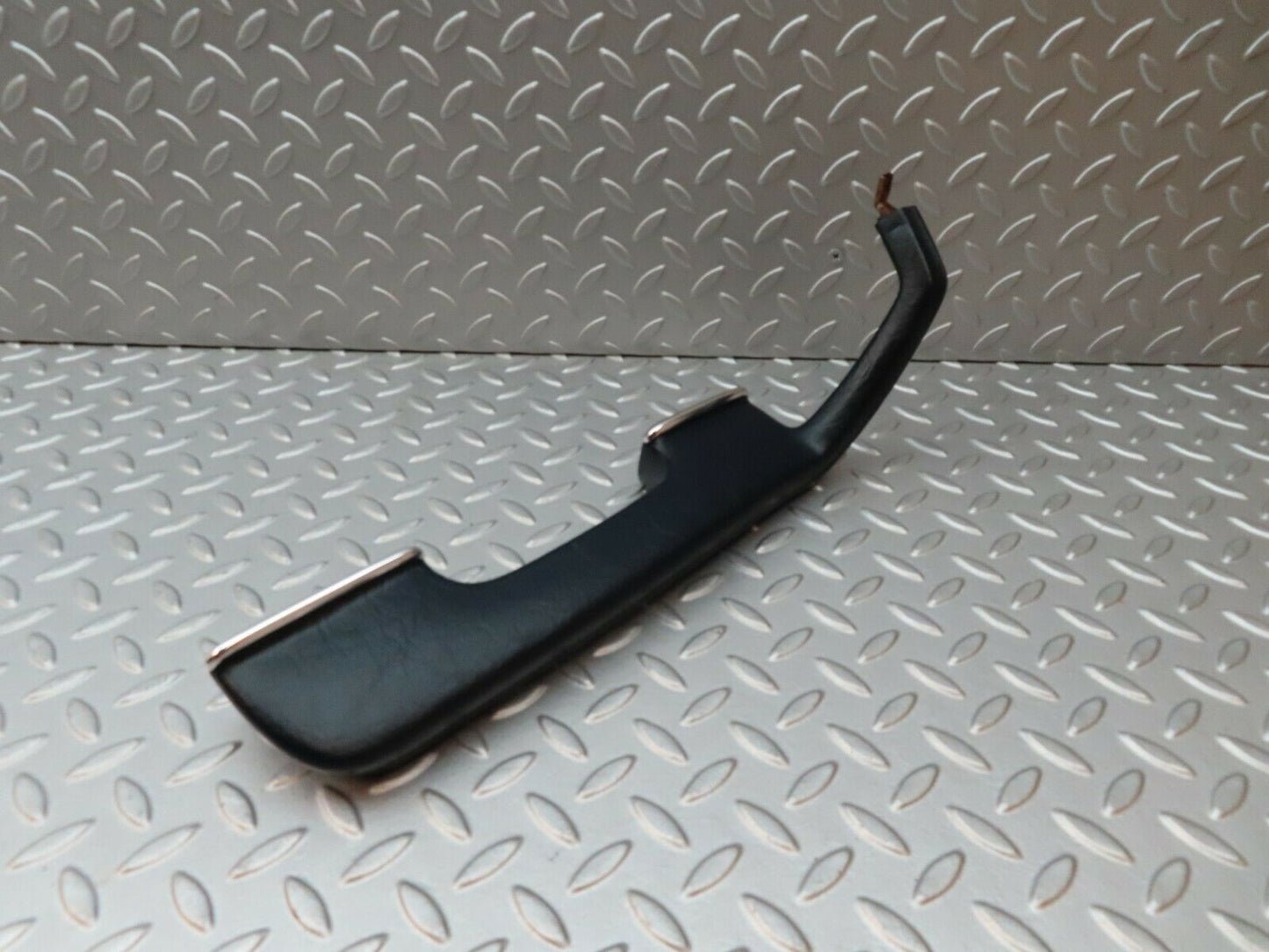 4280 Mercedes-Benz W123 230E Interior Door Handle Front Left Blue 1239701701