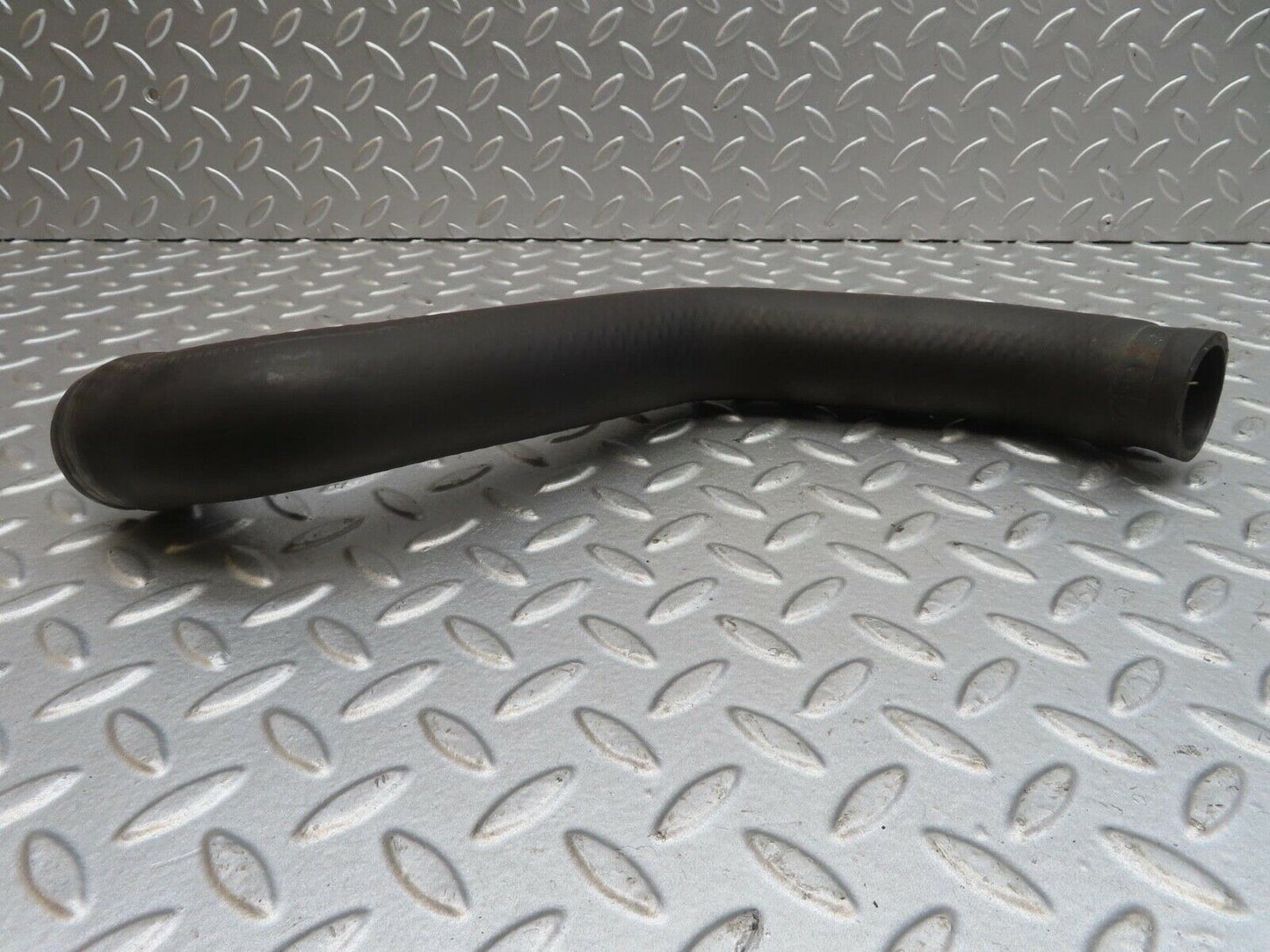 13785 Mercedes-Benz R107 450SL Radiator Hose 1165013482