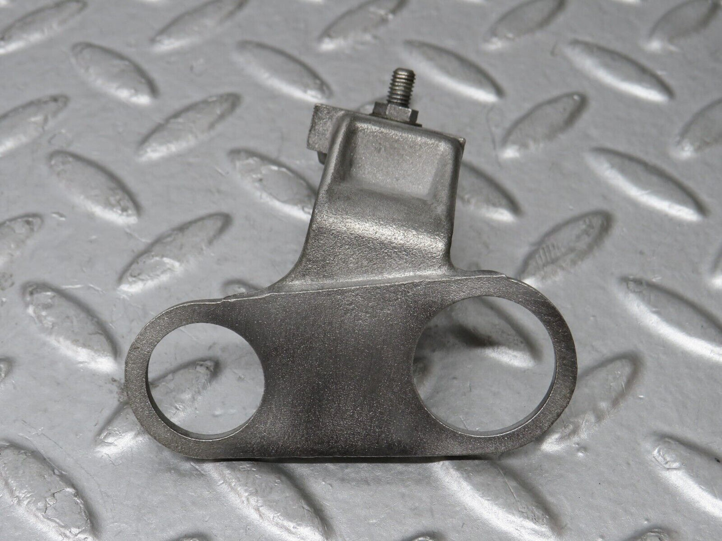 35467 Mercedes-Benz R107 280SL Crankshaft Sensor Holder Bracket 1101530440