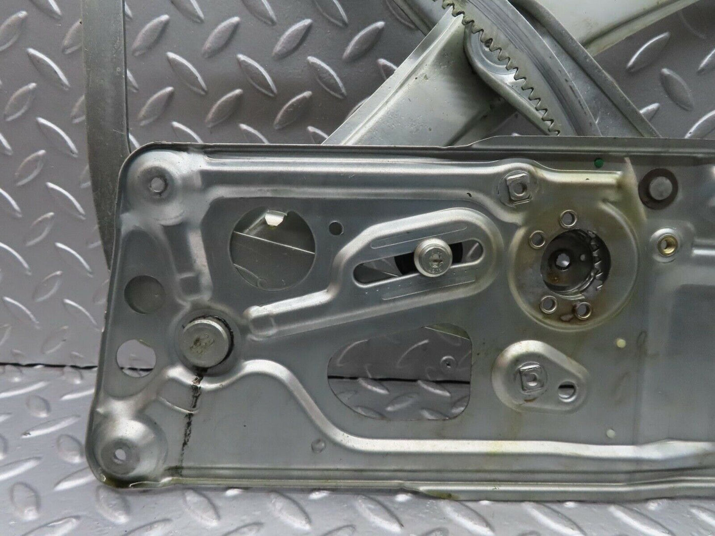 14938 Mercedes-Benz W140 S320 Front Left Power Window Regulator