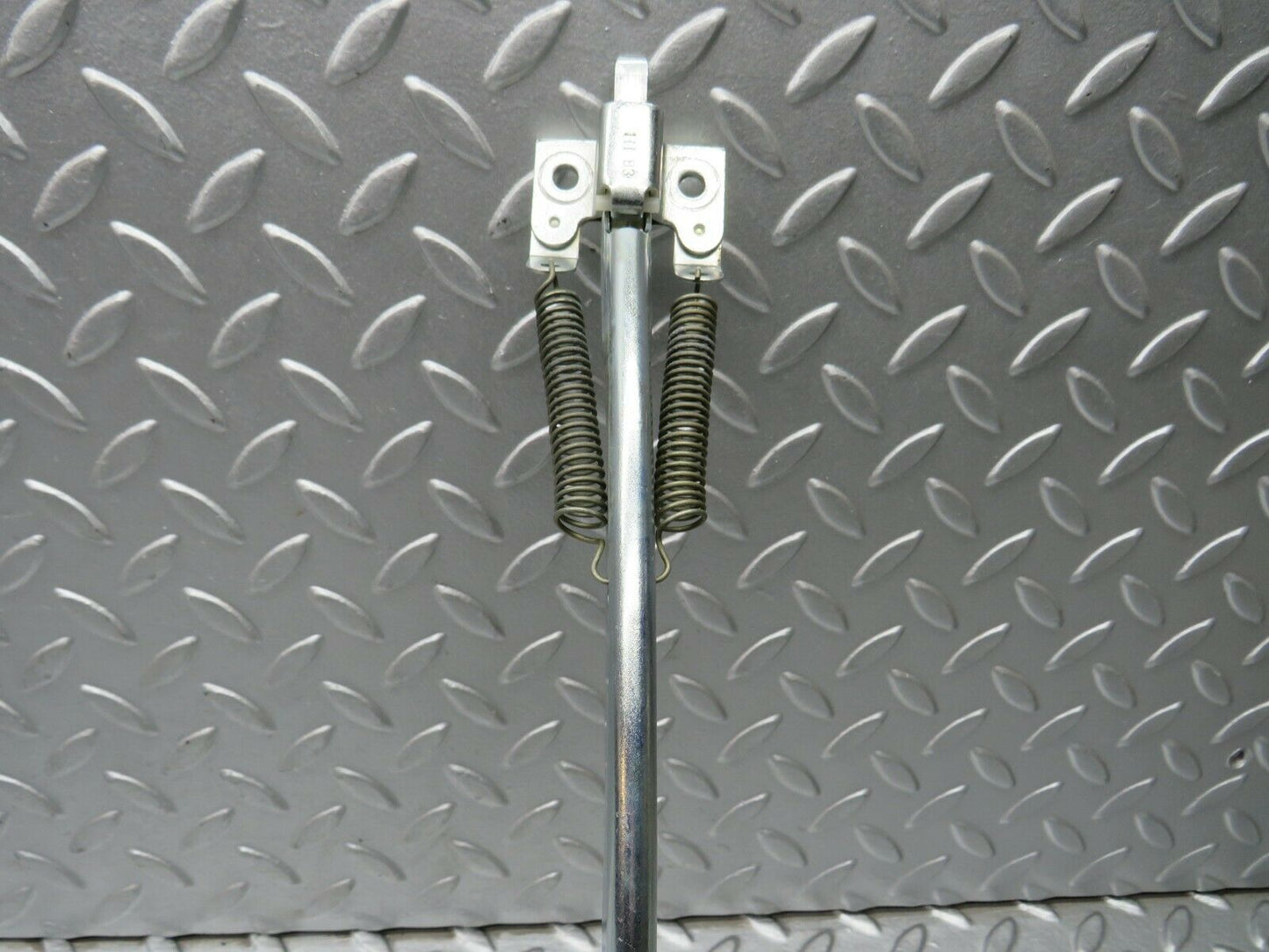 22028 Mercedes-Benz S123 280TE Rear Seat Backrest Locking Mechanism Left Side