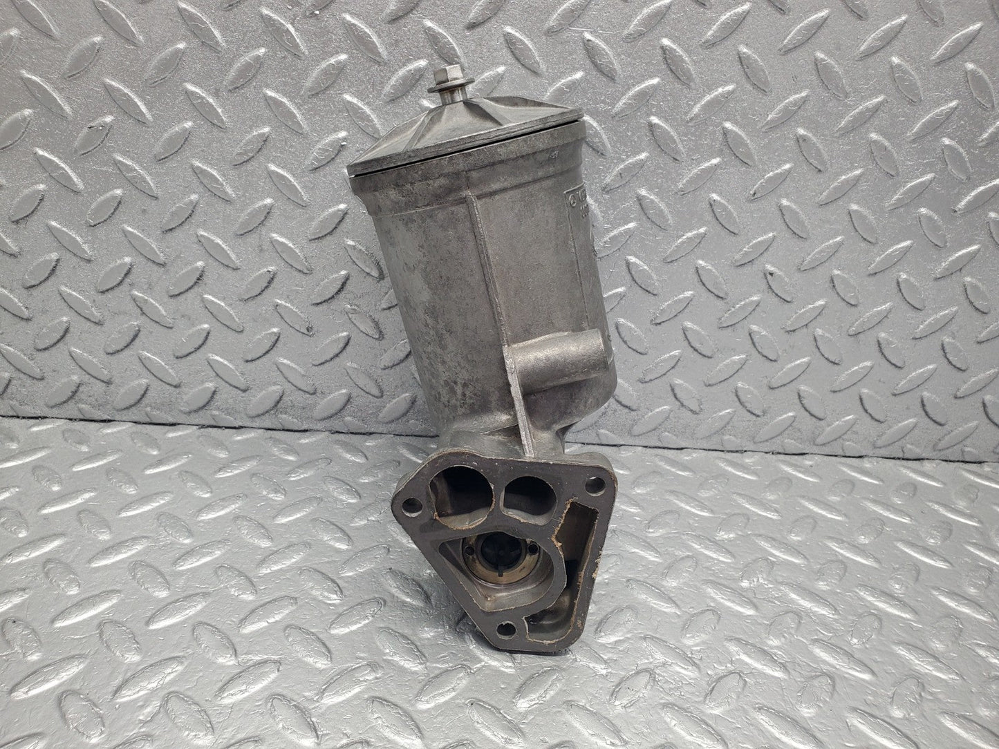 W126 Coupe oil filter housing used OEM