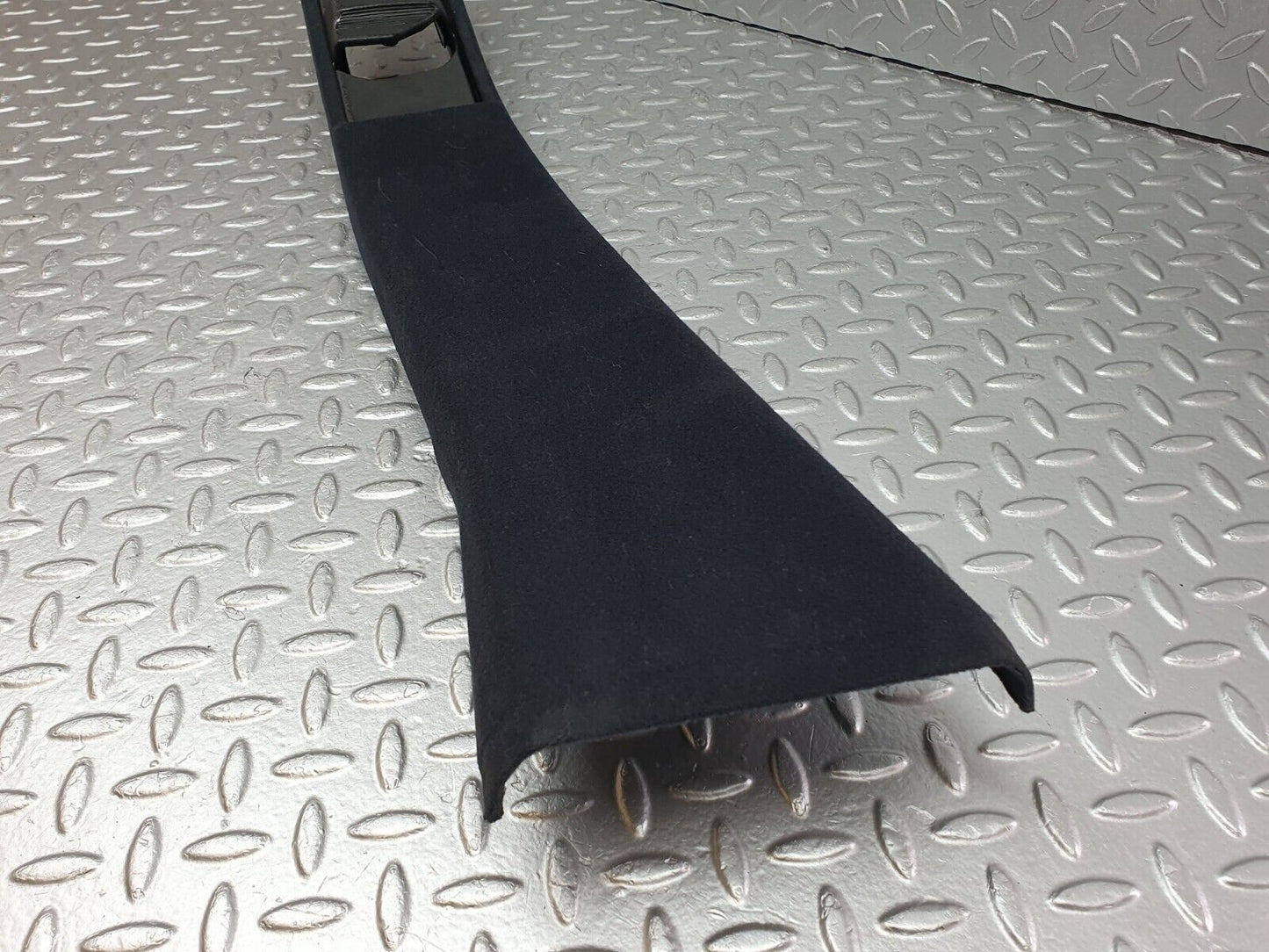 41765 Mercedes-Benz W202 C200 B Pillar Cover Left Side 2026900725