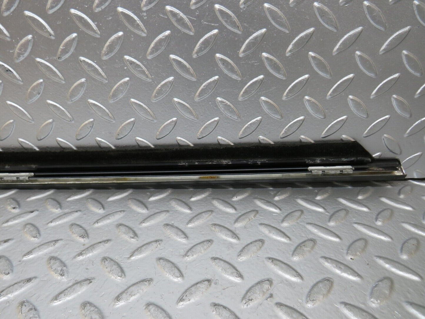 24886 Mercedes-Benz W140 SEL320 LWB Rear Right Door Moulding Trim
