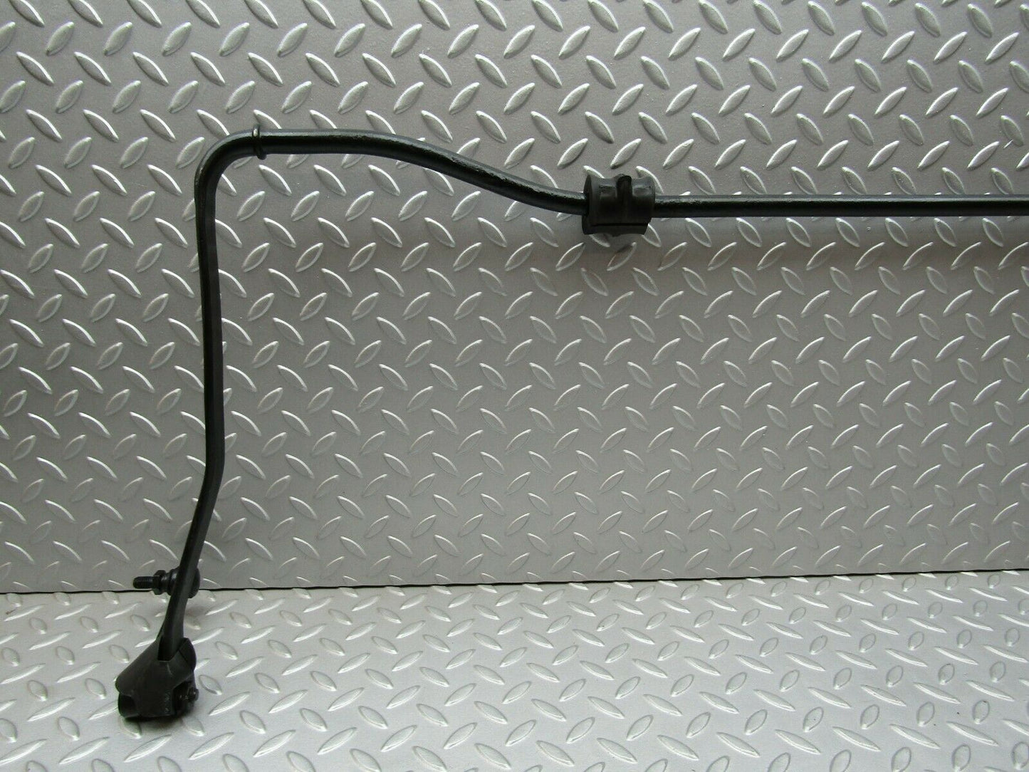 3286 Mercedes-Benz W115 220D Anti Roll Bar Rear Axle 1153261065
