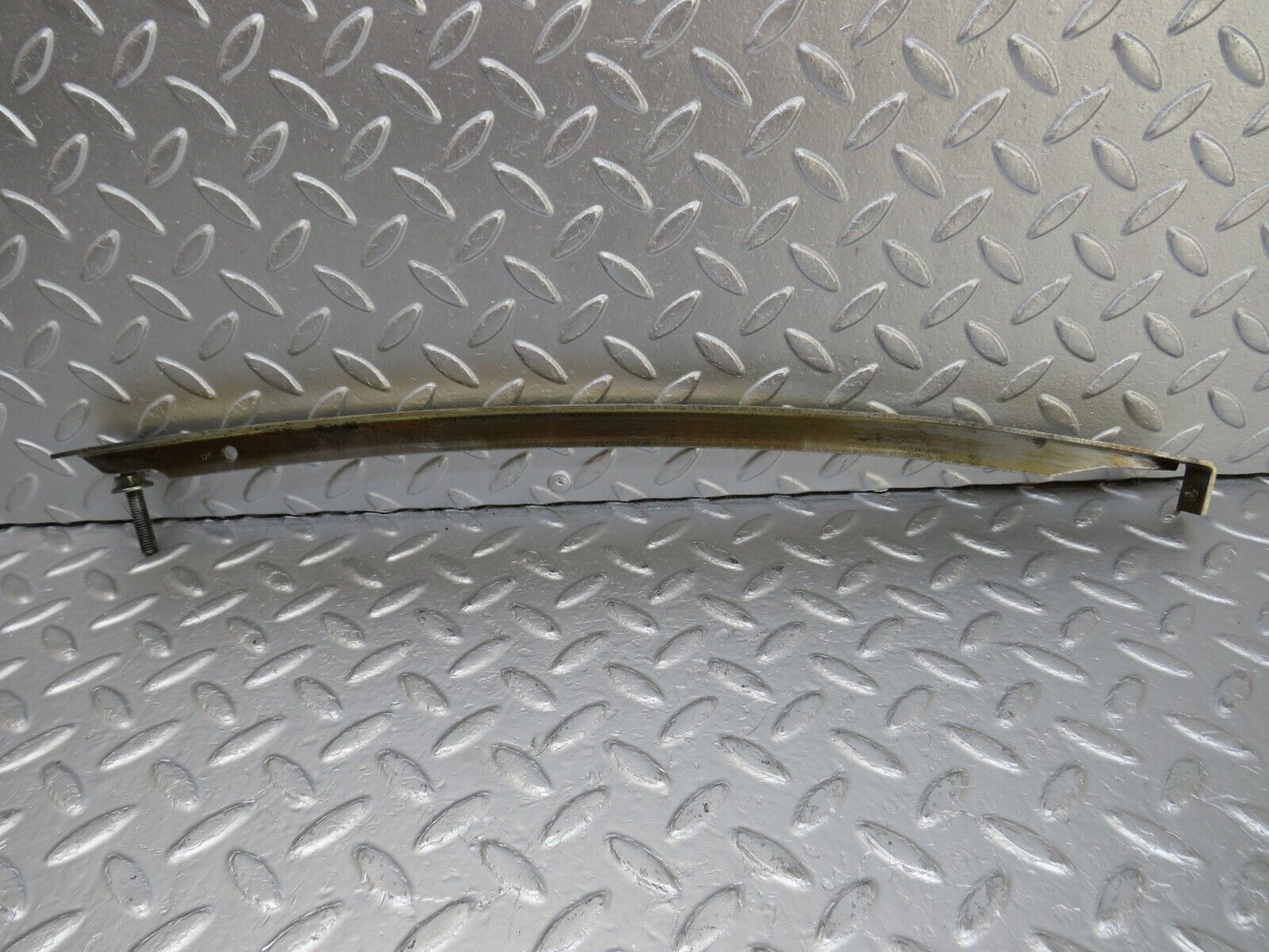 34302 Mercedes-Benz C126 380SEC Coupe Front Right Door Window Channel