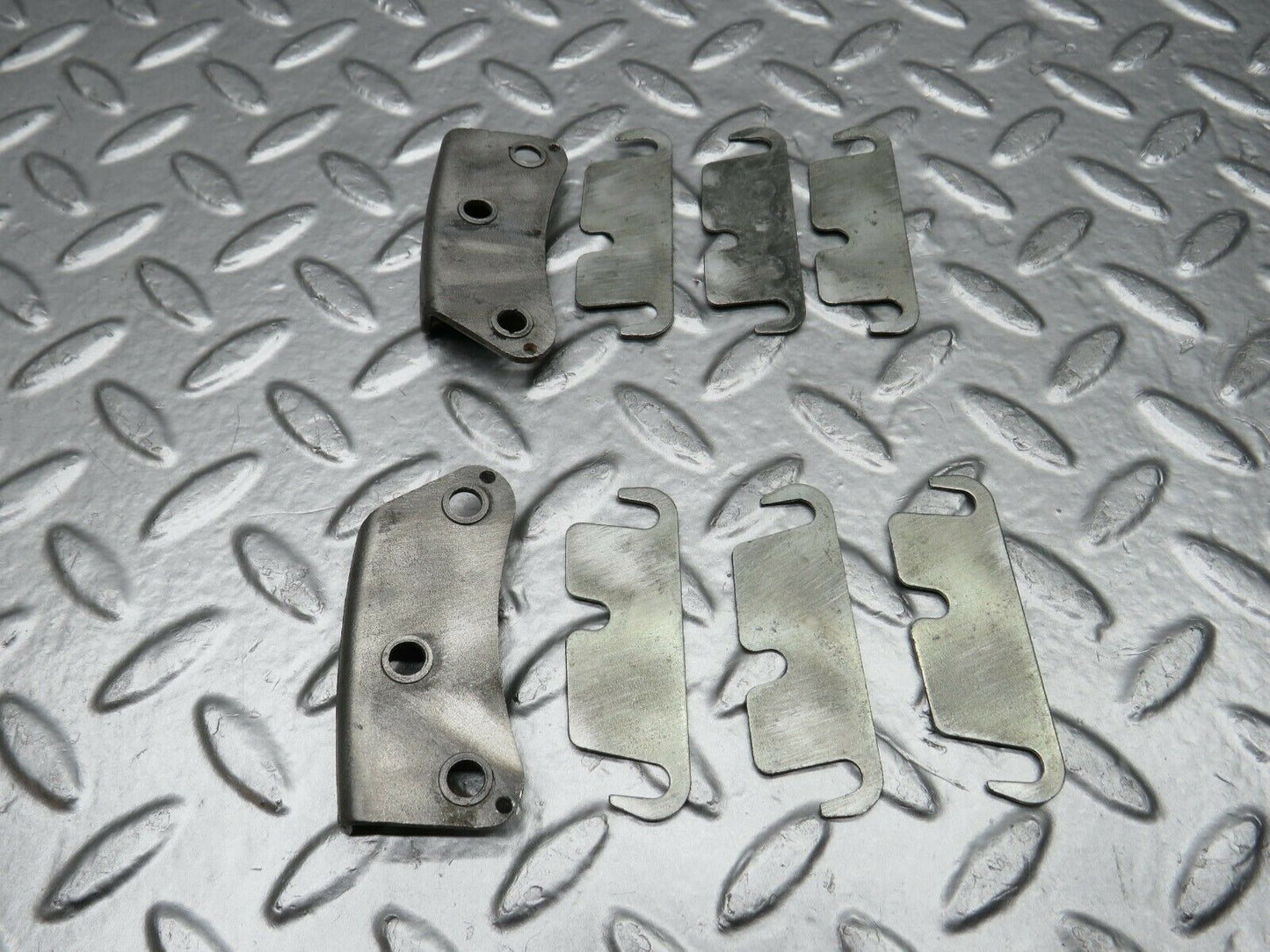 22302 Mercedes-Benz S123 280TE Wagon Tailgate Stop Pair