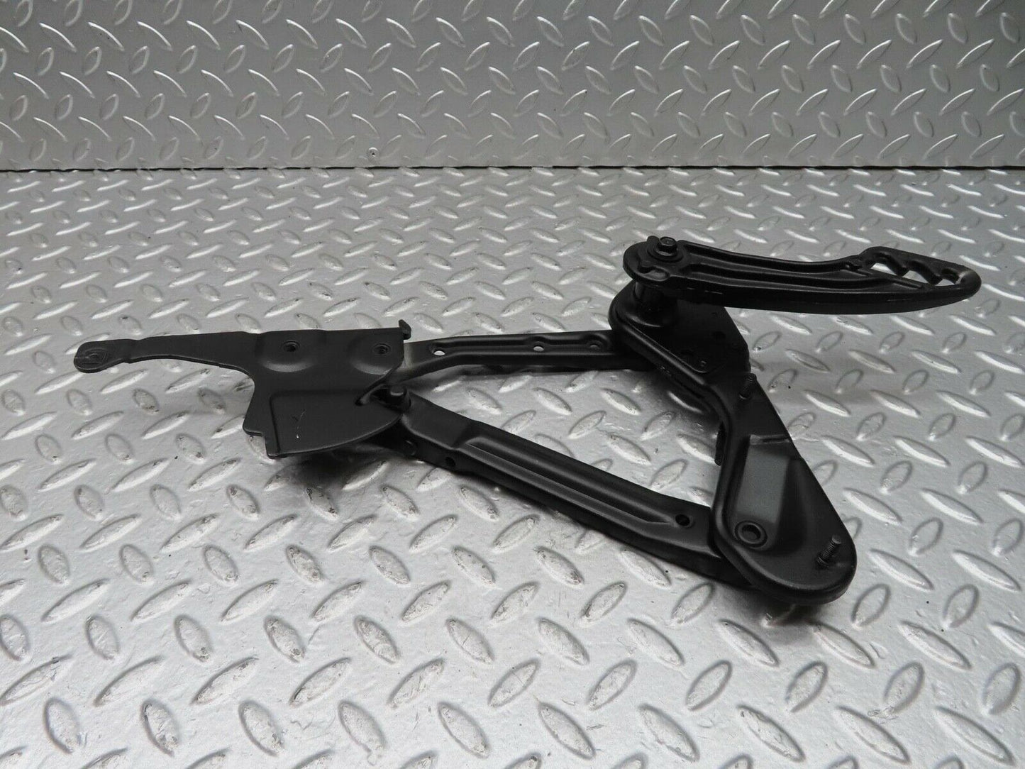 15114 Mercedes-Benz W140 S320 Bonnet Hinge Left Side 1298800128