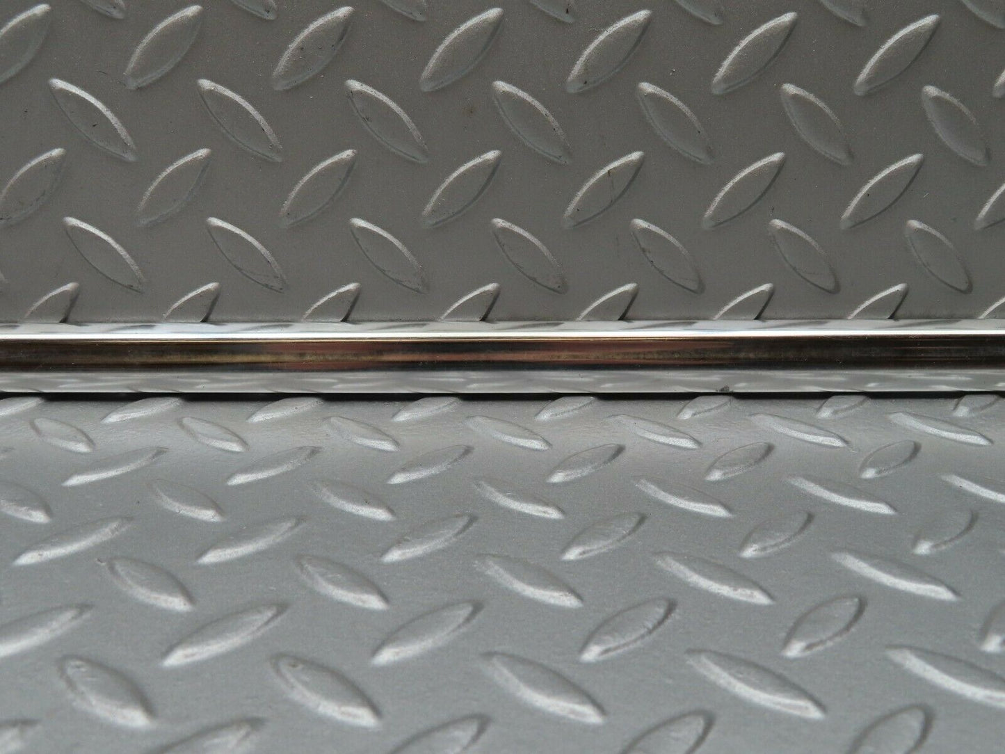 3744 Mercedes-Benz S123 200T Wagon Rear Left Door Chrome Moulding Trim