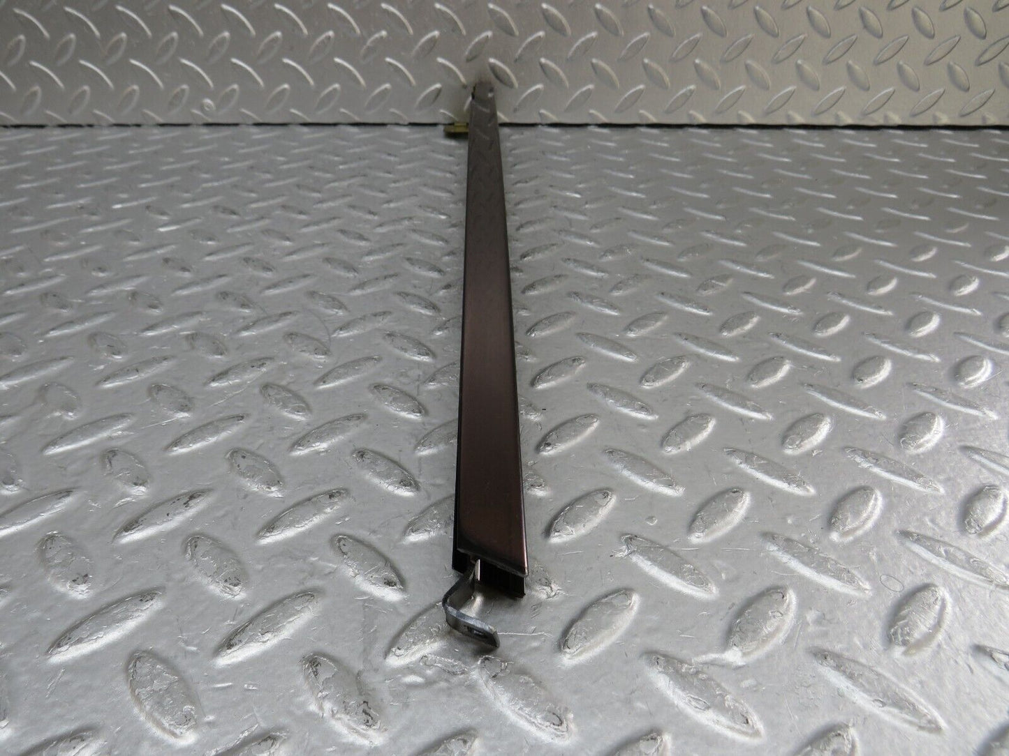 35005 Mercedes-Benz W210 320E Rear Left Door Window Channel
