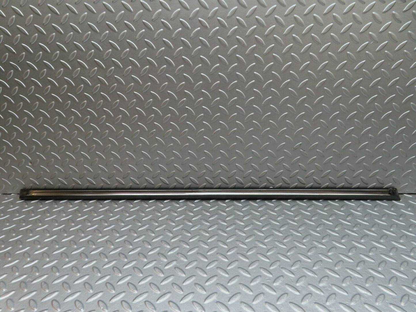 18002 Mercedes-Benz W123 200 Front Right Door Lower Trim
