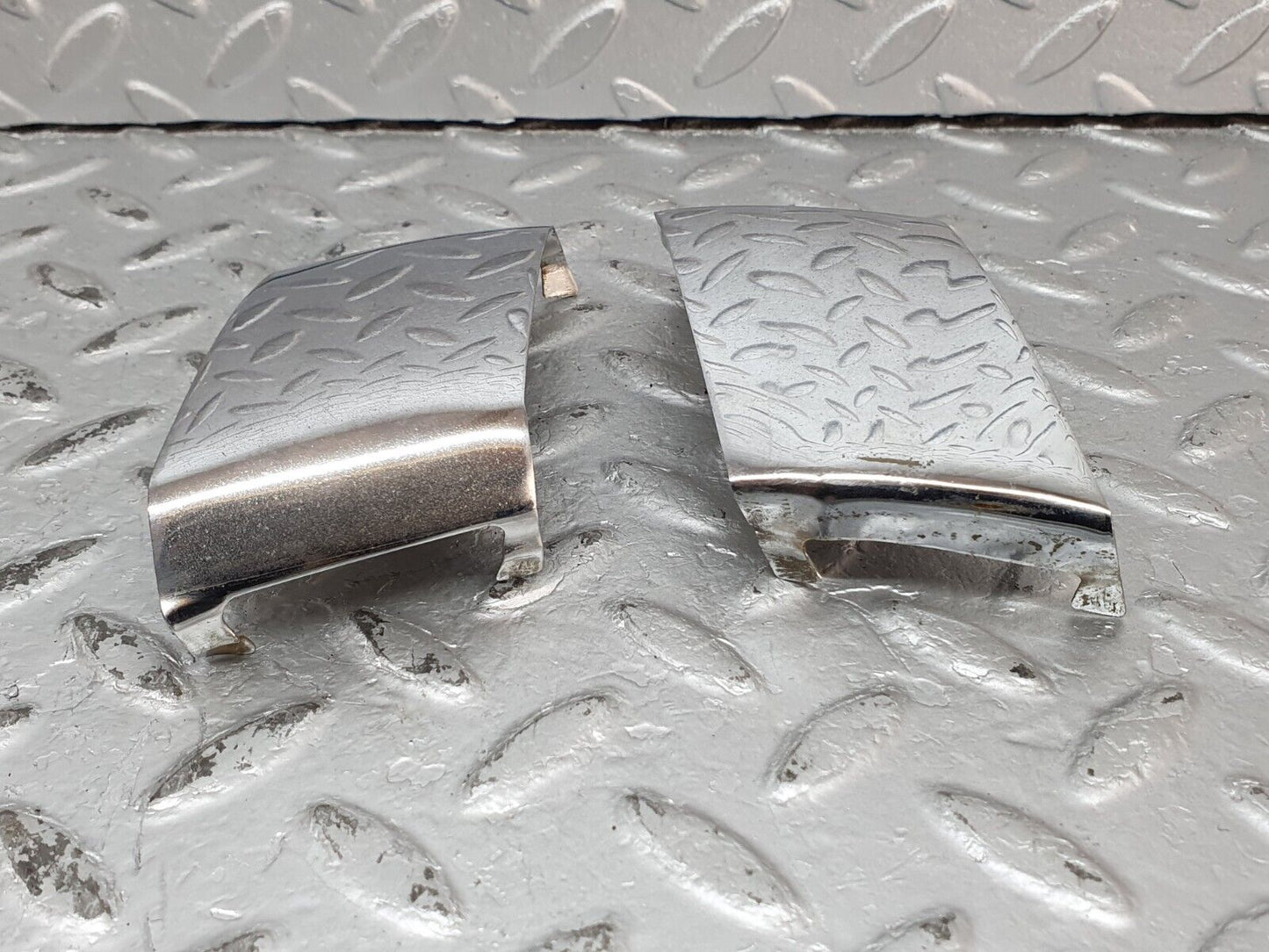 41244 Mercedes-Benz W126 300SE Front Bumper Cover Chrome Pair