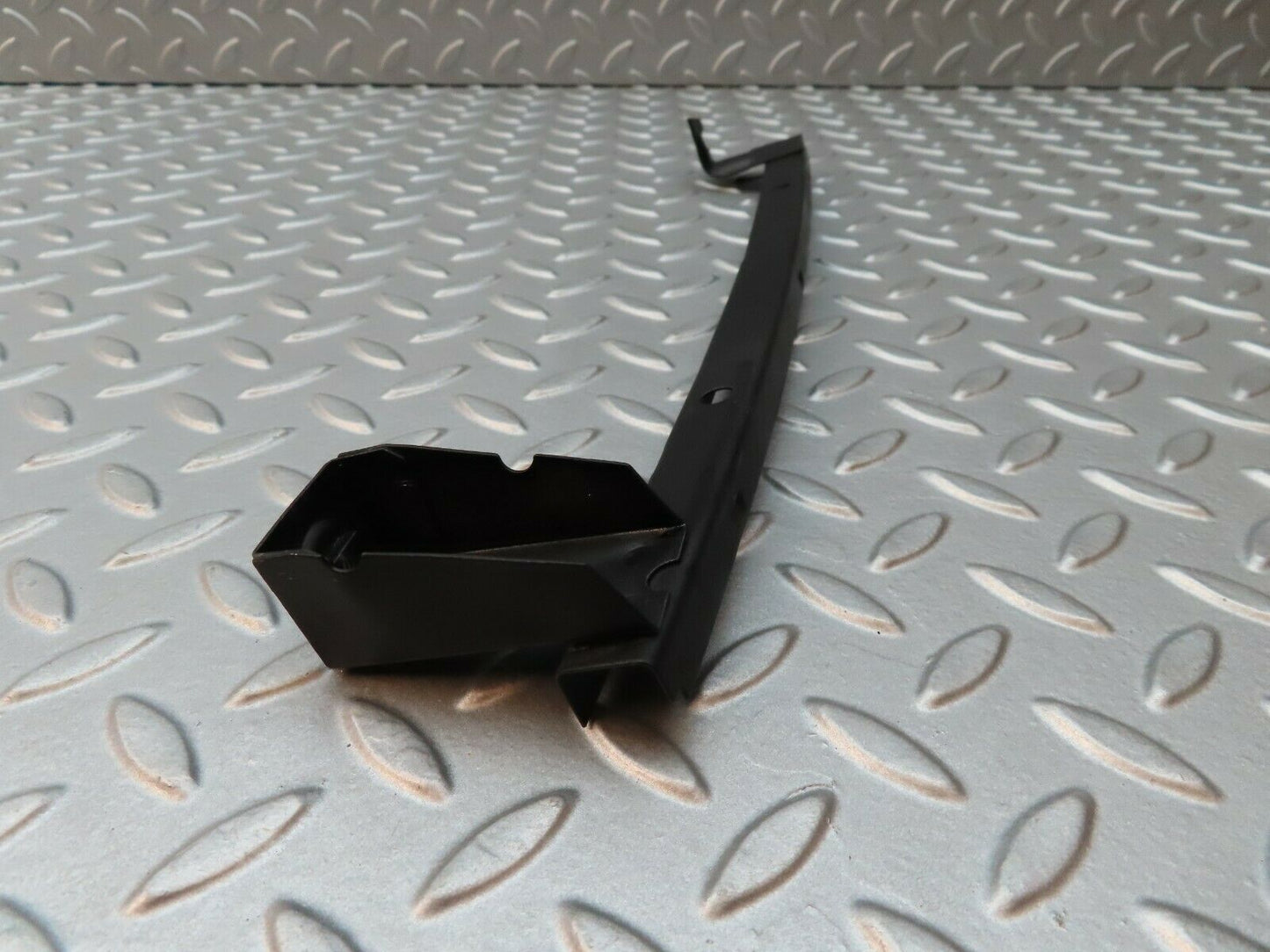 4049 Mercedes-Benz S123 200T Wagon Rear Right Window Guide Rail