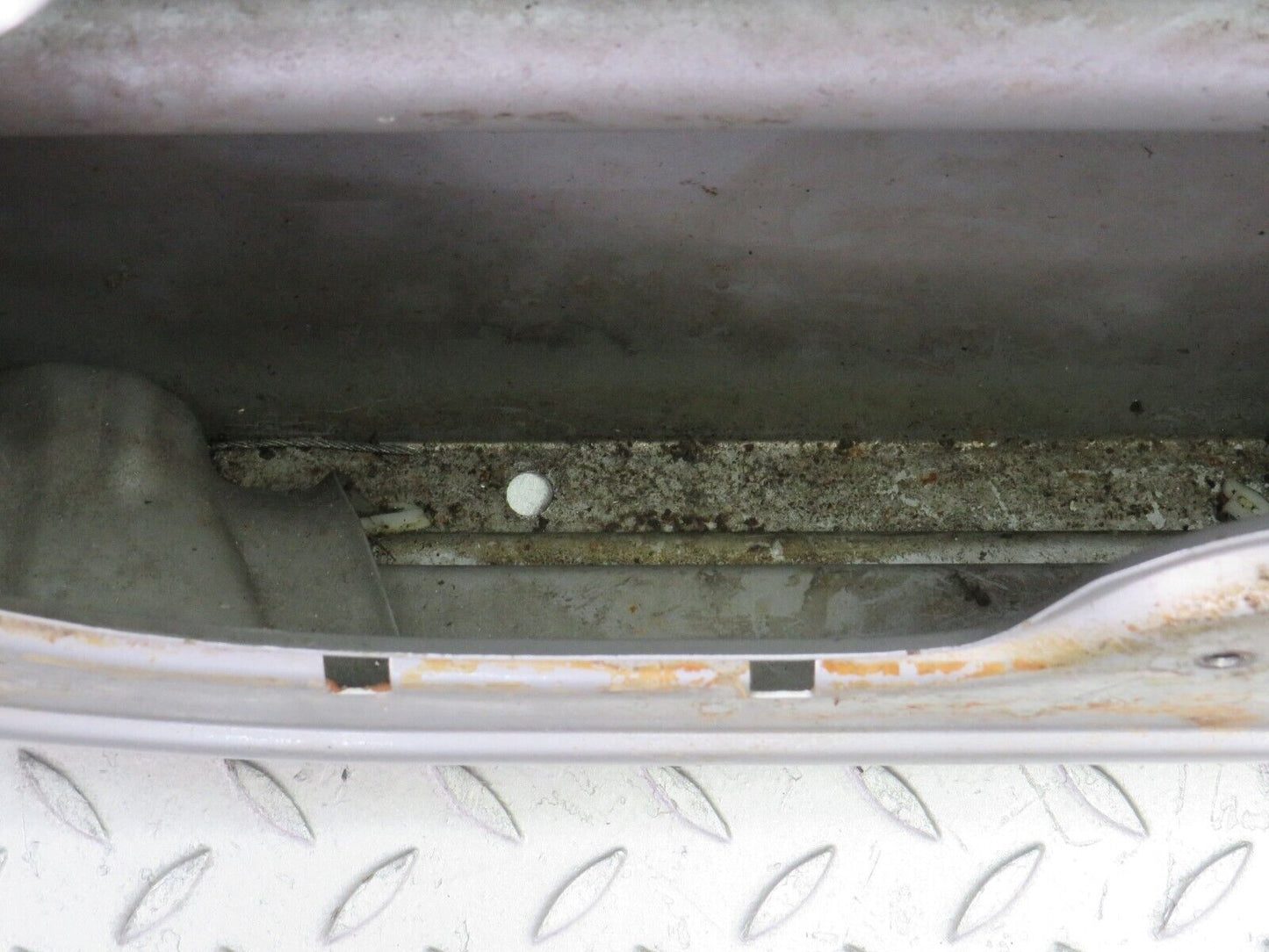 34727 Mercedes-Benz W210 320E Rear Left Door